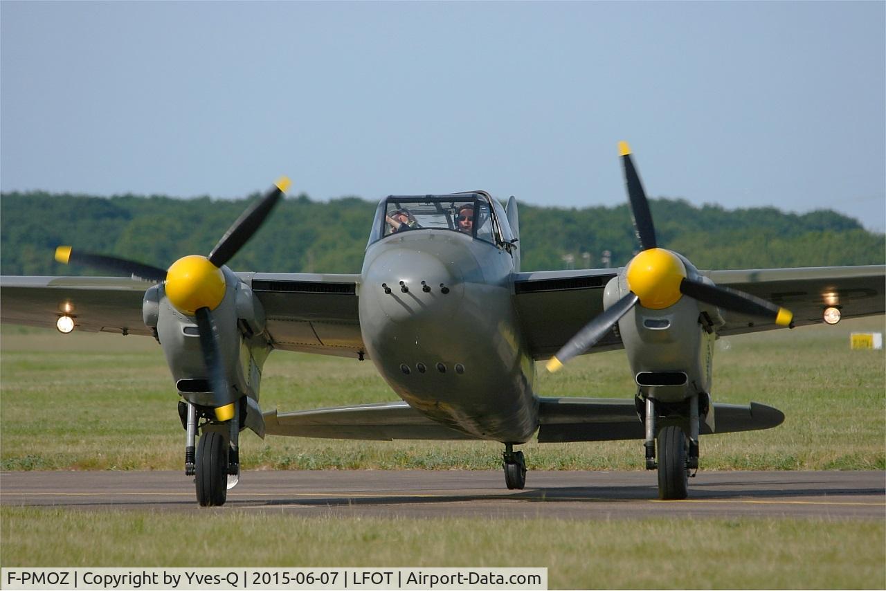 F-PMOZ, De Havilland (BBC) DH-98 Mosquito Replica C/N 1, De Havilland (BBC) DH-98 Mosquito (replica), Tours Air Base 705 (LFOT-TUF) Air show 2015