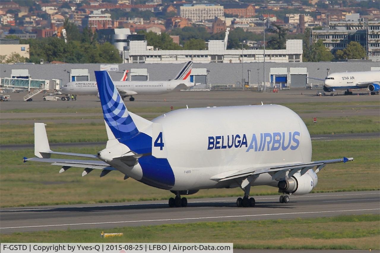 F-GSTD, 1998 Airbus A300B4-608ST Beluga C/N 776, Airbus A300B4-608ST Beluga, Take off run rwy 14R, Toulouse-Blagnac airport (LFBO-TLS)