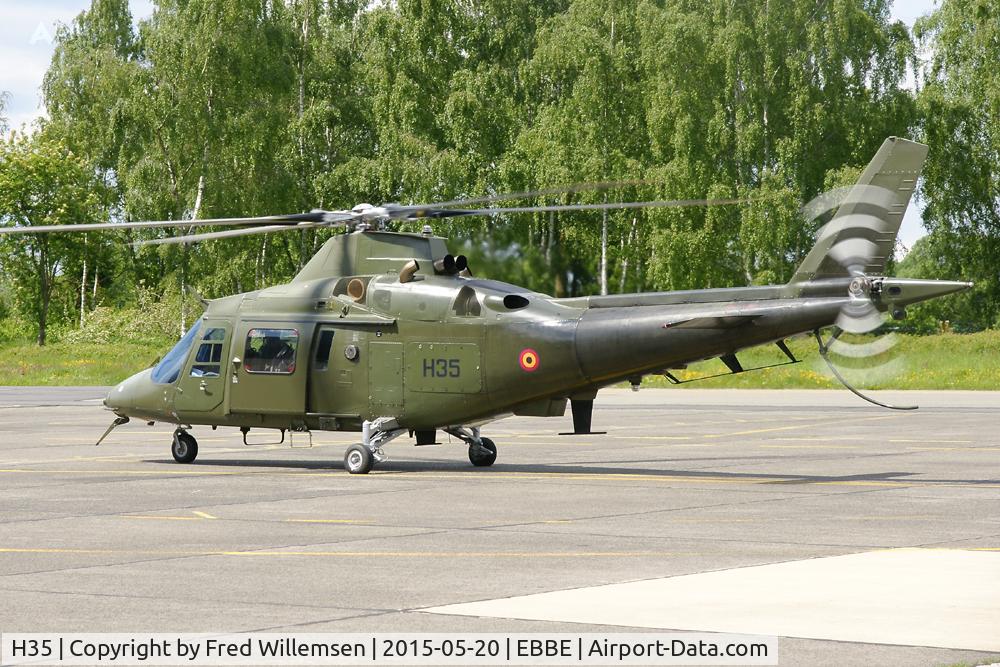 H35, 1993 Agusta A-109BA C/N 0335, 