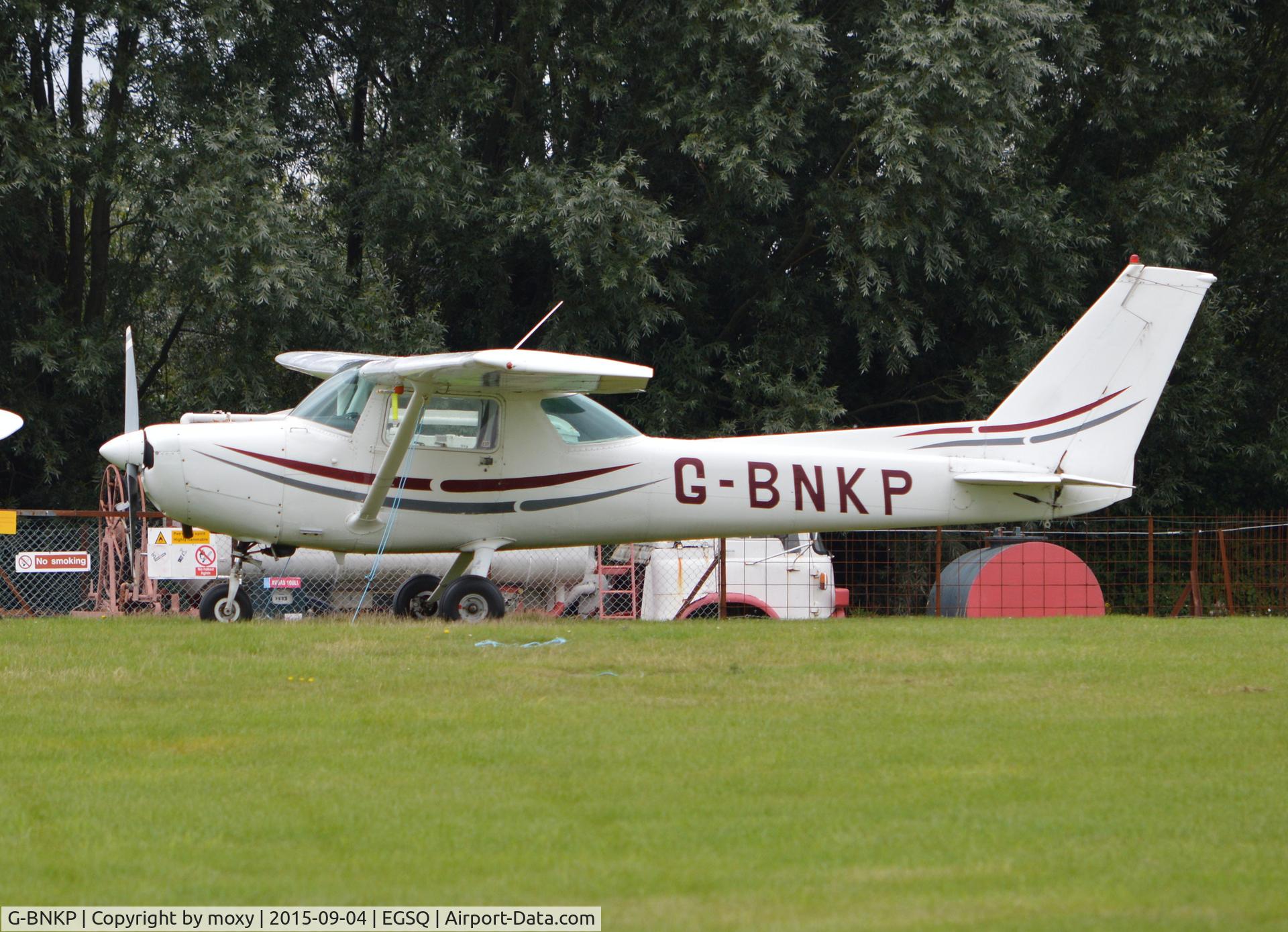 G-BNKP, 1978 Cessna 152 C/N 152-81286, Cessna 152 at Clacton. Ex N49460