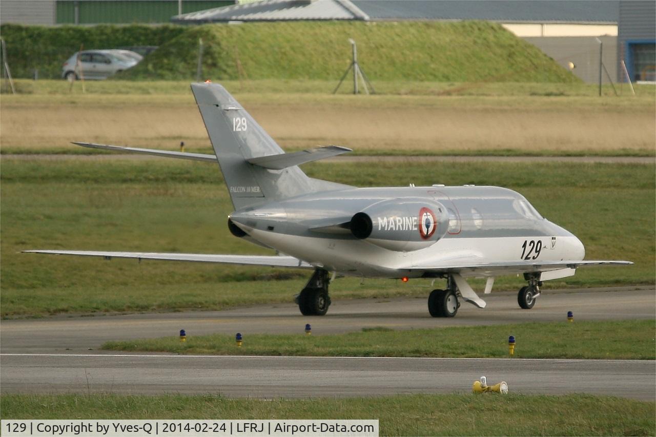 129, 1978 Dassault Falcon 10MER C/N 129, Dassault Falcon 10 MER, Taxiing after landing rwy 26, Landivisiau Naval Air Base (LFRJ)