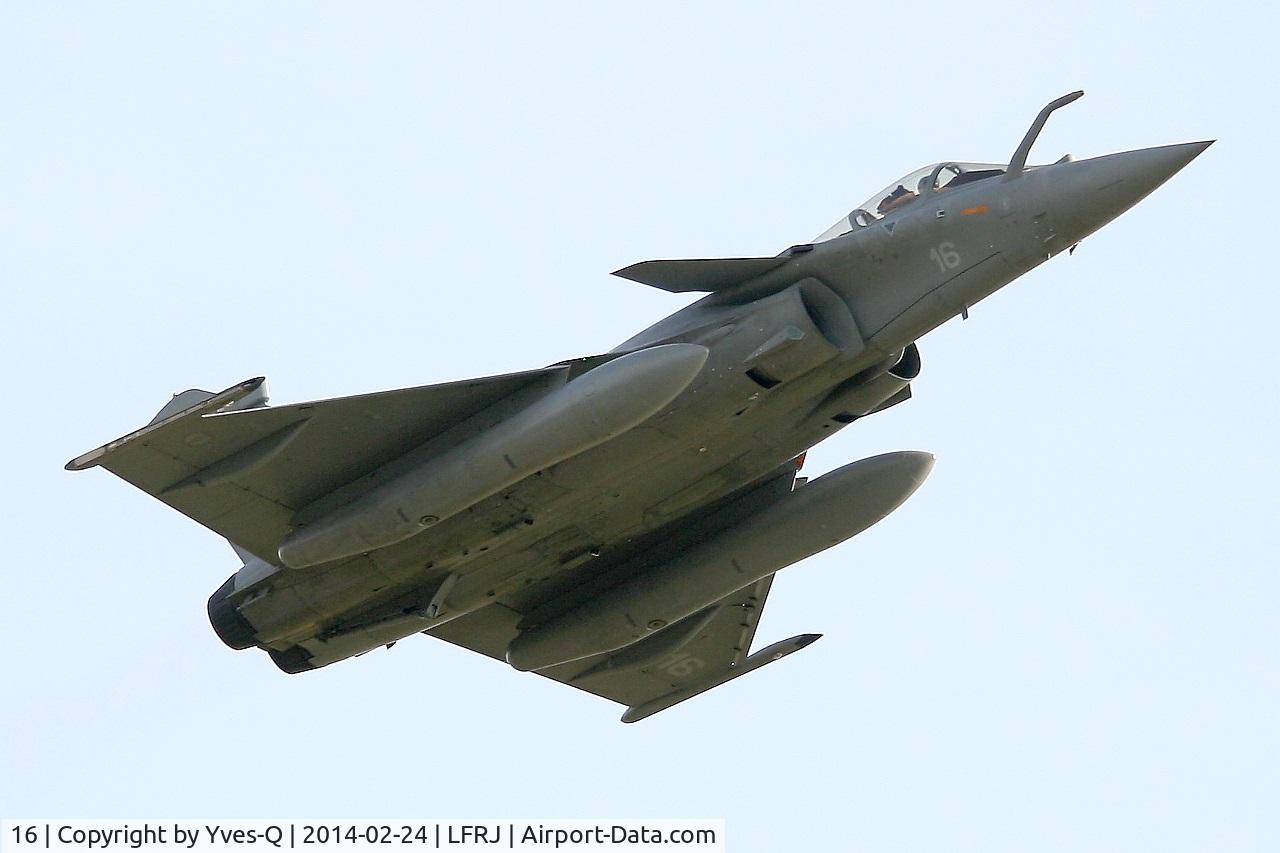 16, Dassault Rafale M C/N 16, Dassault Rafale M, Take off rwy 26, Landivisiau Naval Air Base (LFRJ)