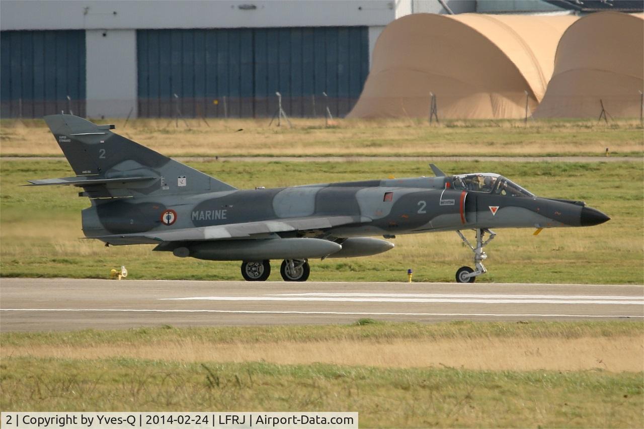 2, Dassault Super Etendard C/N 2, Dassault Super Etendard M, Taxiing after landing rwy 26, Landivisiau Naval Air Base (LFRJ)