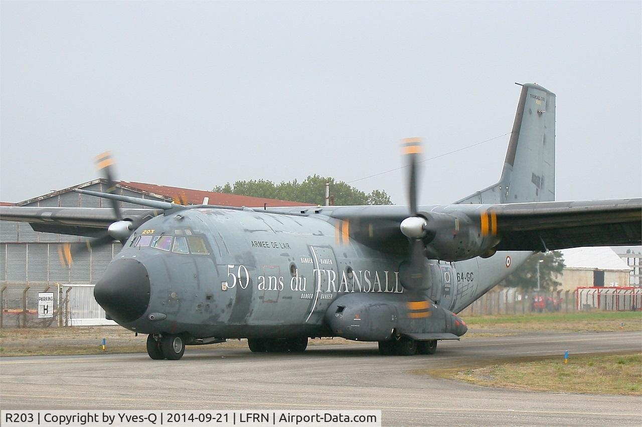 R203, Transall C-160R C/N 203, Transall C-160R  (64-GC), Taxiing to holding point, Rennes-St Jacques airport (LFRN-RNS) Air show 2014