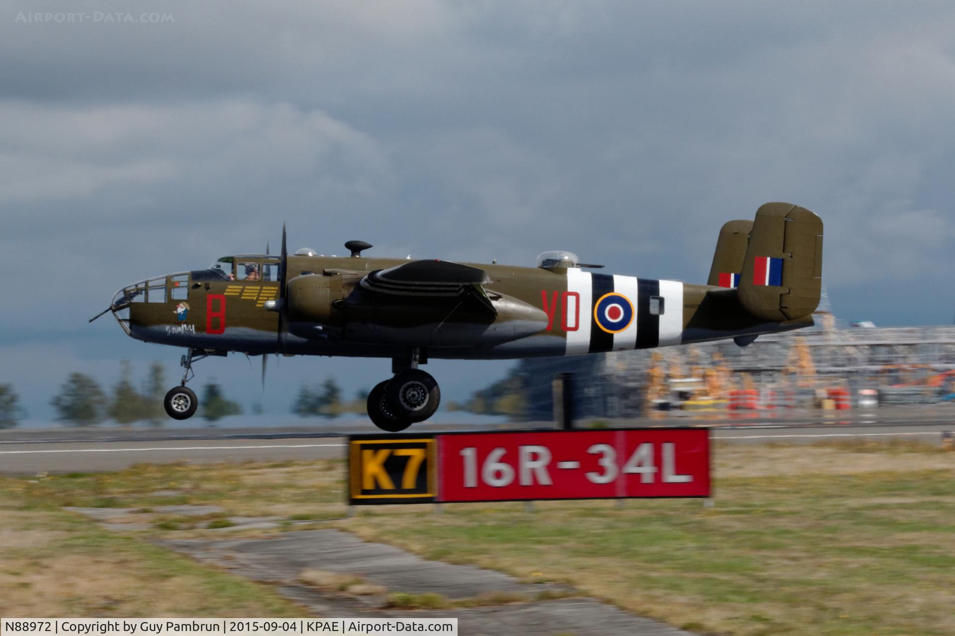 N88972, 1943 North American B-25D Mitchell C/N 100-23644, Love the sound of the twins.........
