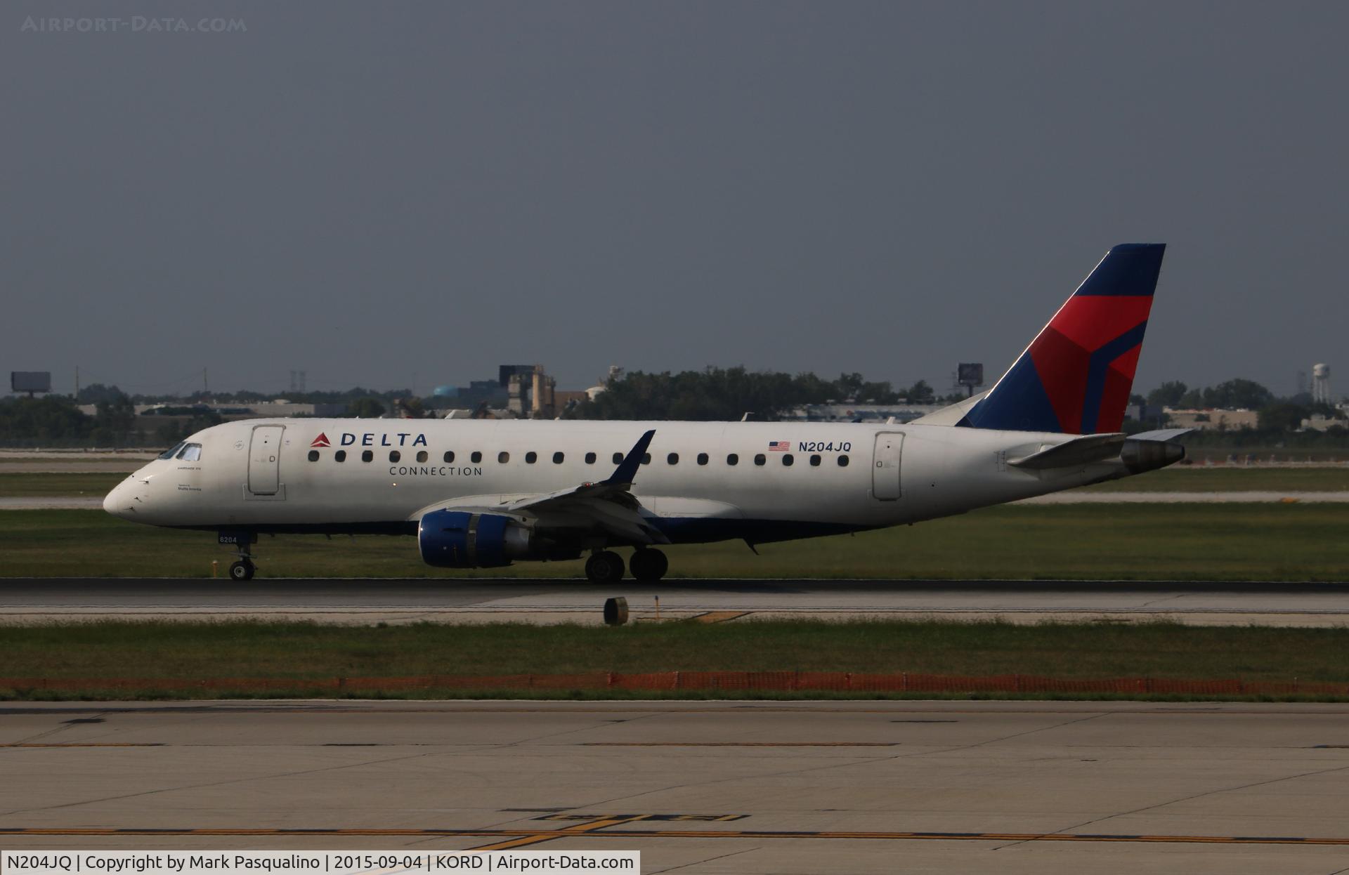N204JQ, 2008 Embraer 175LR (ERJ-170-200LR) C/N 17000243, ERJ 170-200 LR