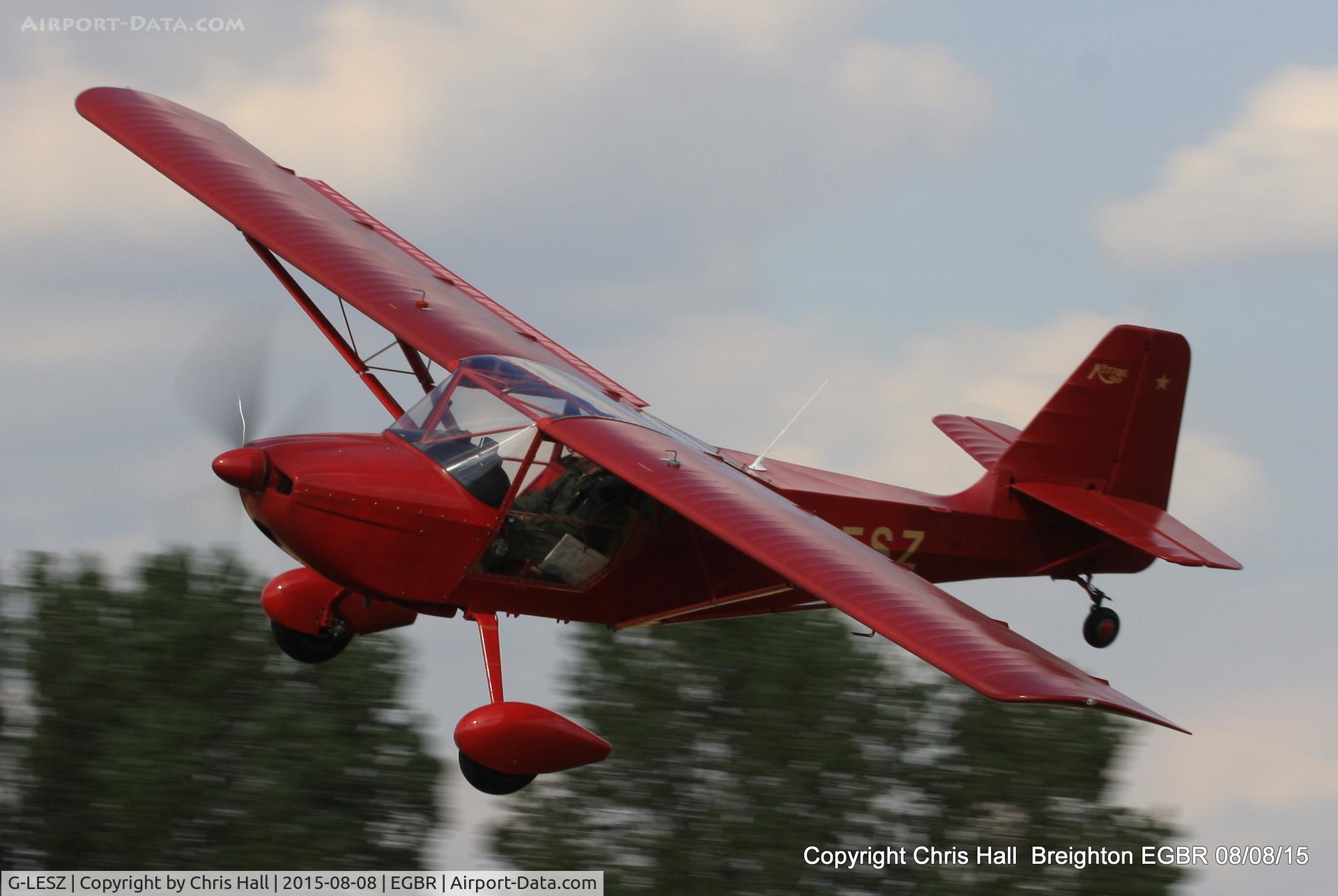 G-LESZ, 2003 Skystar Kitfox Series 5 C/N PFA 172C-12822, at Breighton