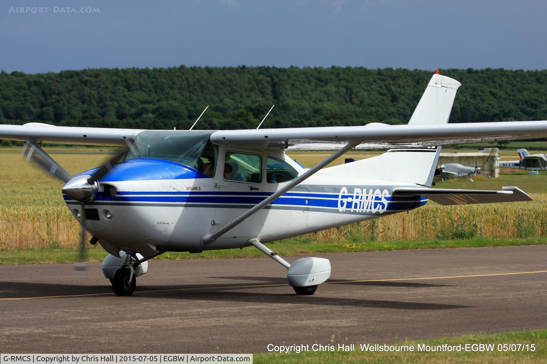 G-RMCS, 1982 Cessna 182R Skylane C/N 18268278, at Wellesbourne Mountford