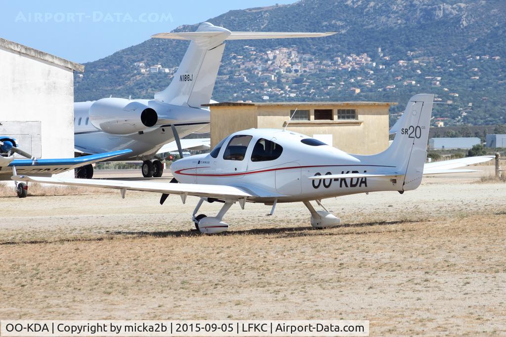 OO-KDA, 2010 Cirrus SR20 GS C/N 2036, Parked