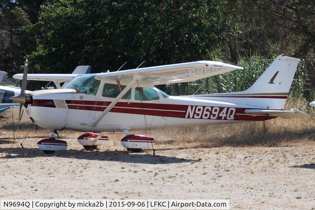 N9694Q, 1975 Cessna 172M C/N 17265778, Parked