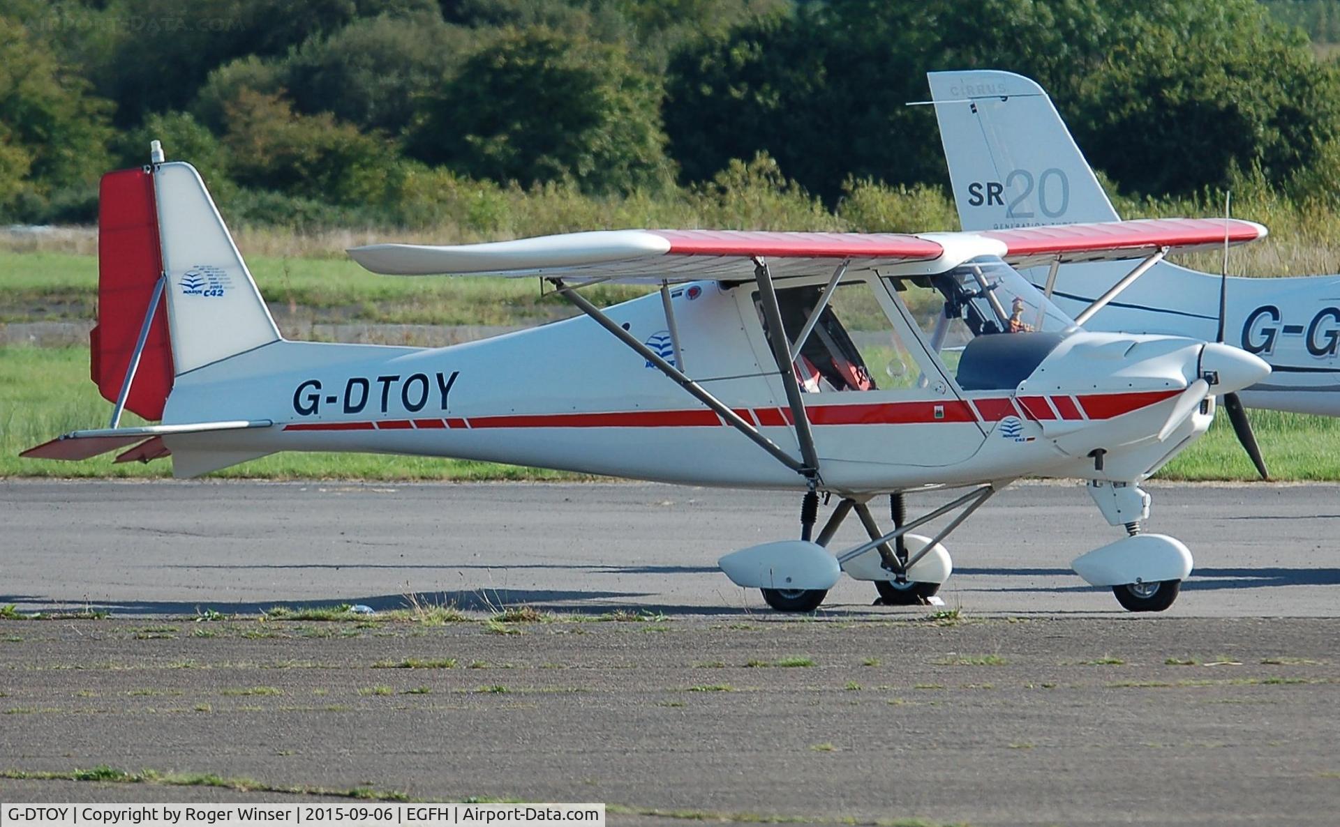 G-DTOY, 2003 Comco Ikarus C42 FB100 C/N 0309-6570, Visiting C42.