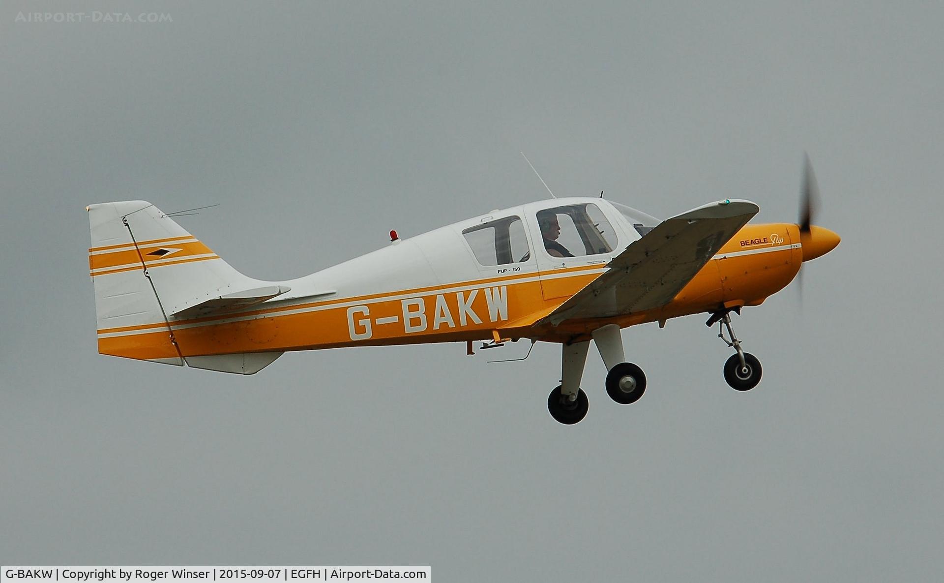 G-BAKW, 1970 Beagle B-121 Pup Series 2 (Pup 150) C/N B121-175, Visiting Beagle Pup departing Runway 04.