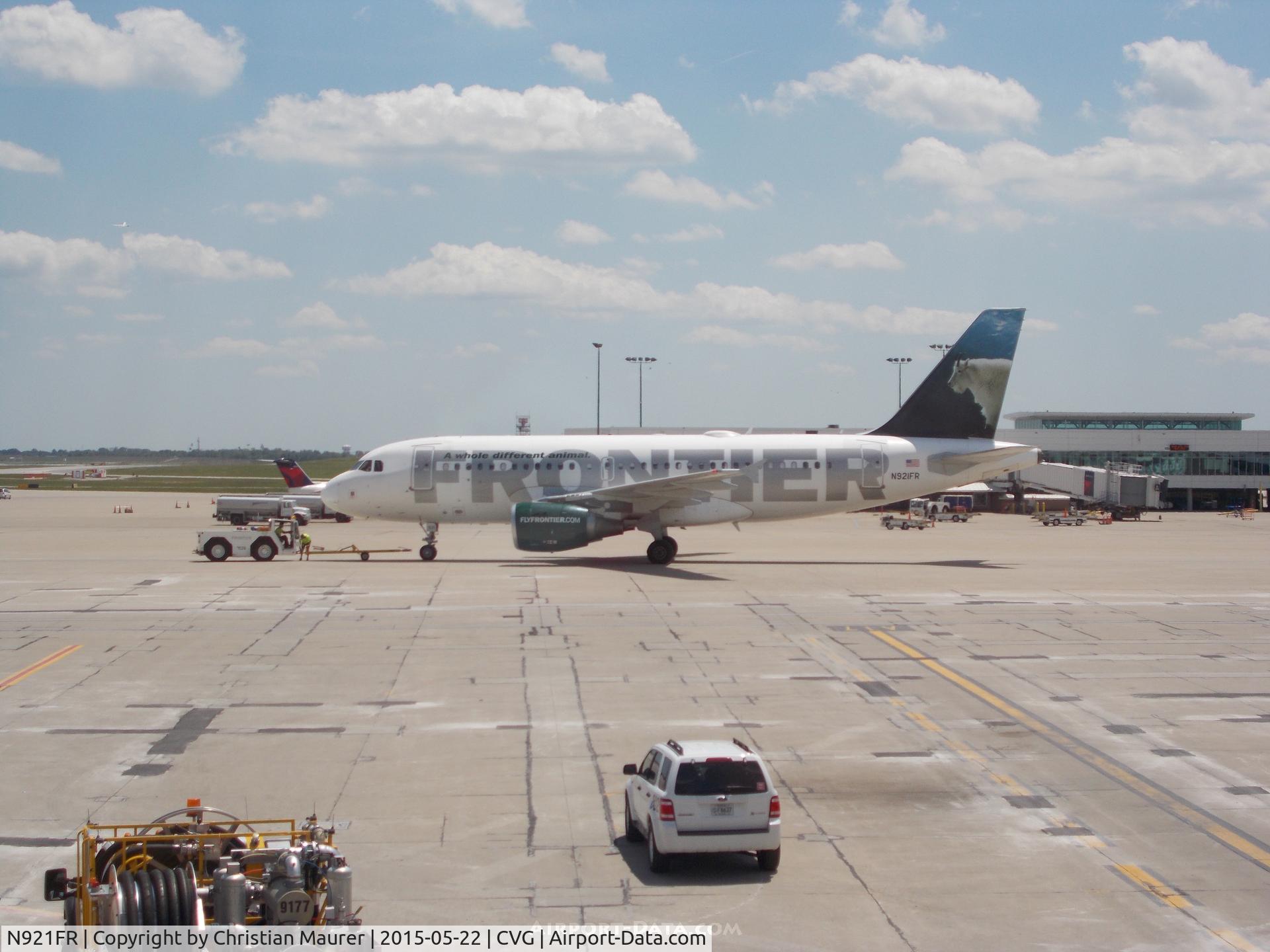 N921FR, 2003 Airbus A319-111 C/N 2010, Frontier A319-111 Going To Denver
