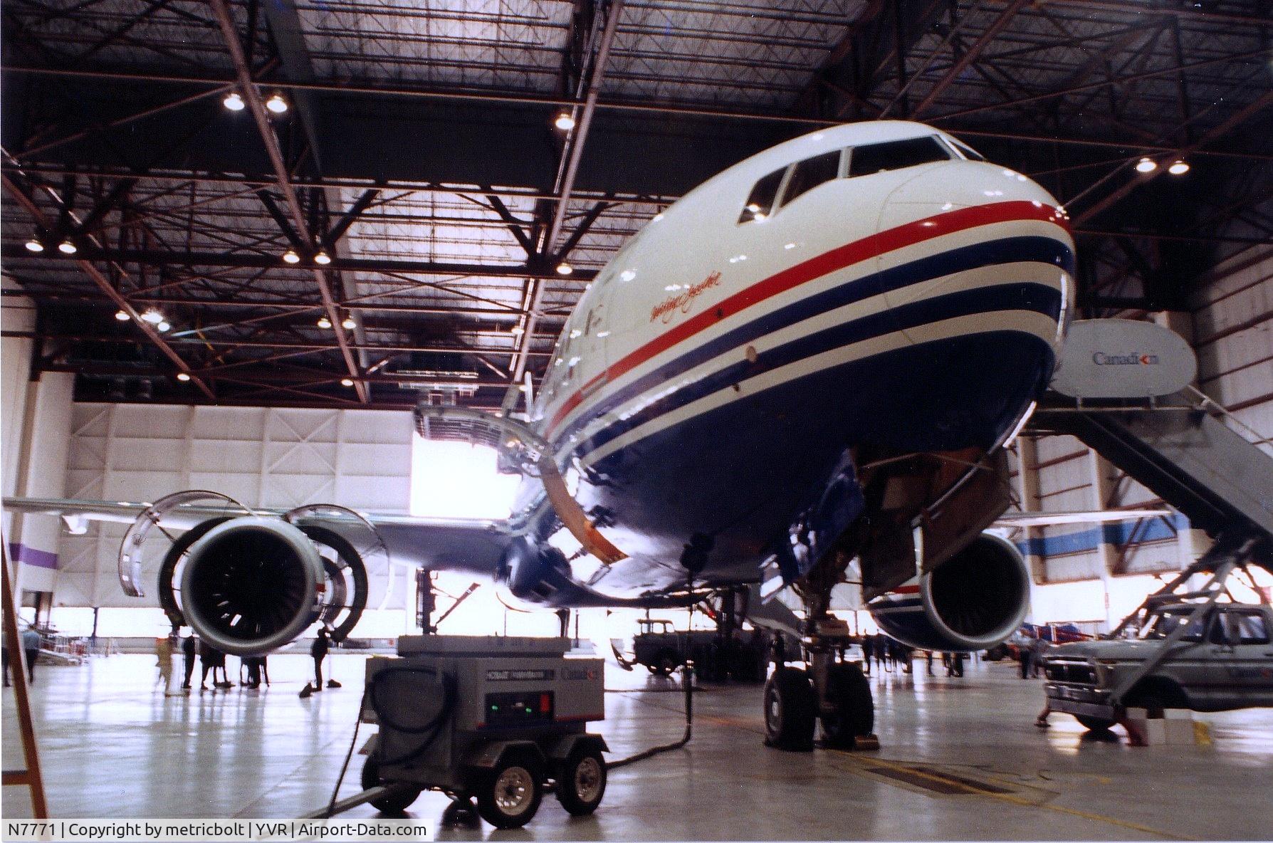 N7771, 1994 Boeing 777-267 C/N 27116, Canadian Airlines hangar,1996