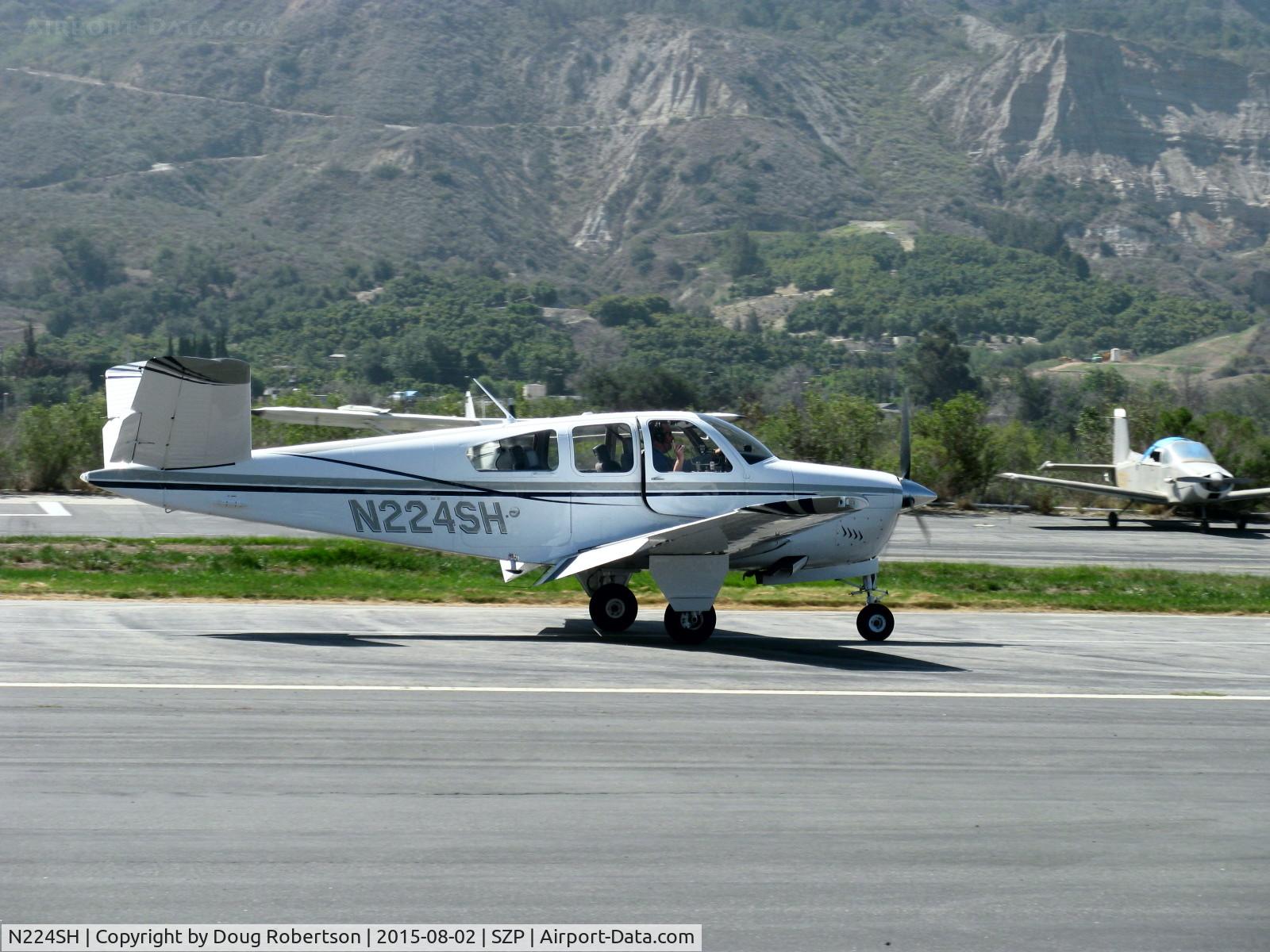 N224SH, 1970 Beech V35B Bonanza C/N D-9152, 1970 Beech V35B BONANZA, Continental IO-520-B 285 Hp, landing roll Rwy 22