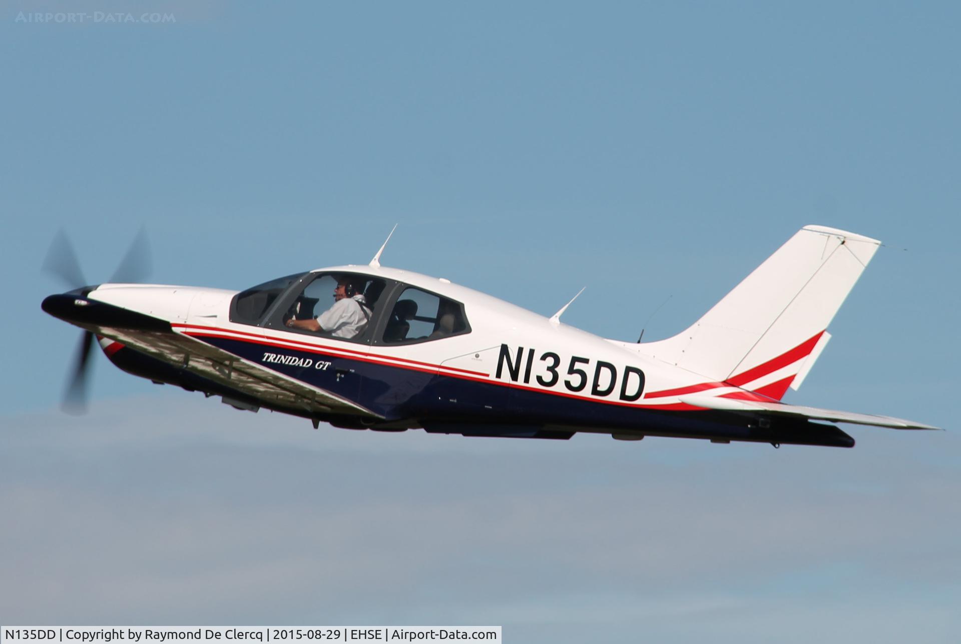 N135DD, Socata TB-20 Trinidad C/N 2207, Departing Seppe/Breda airport.