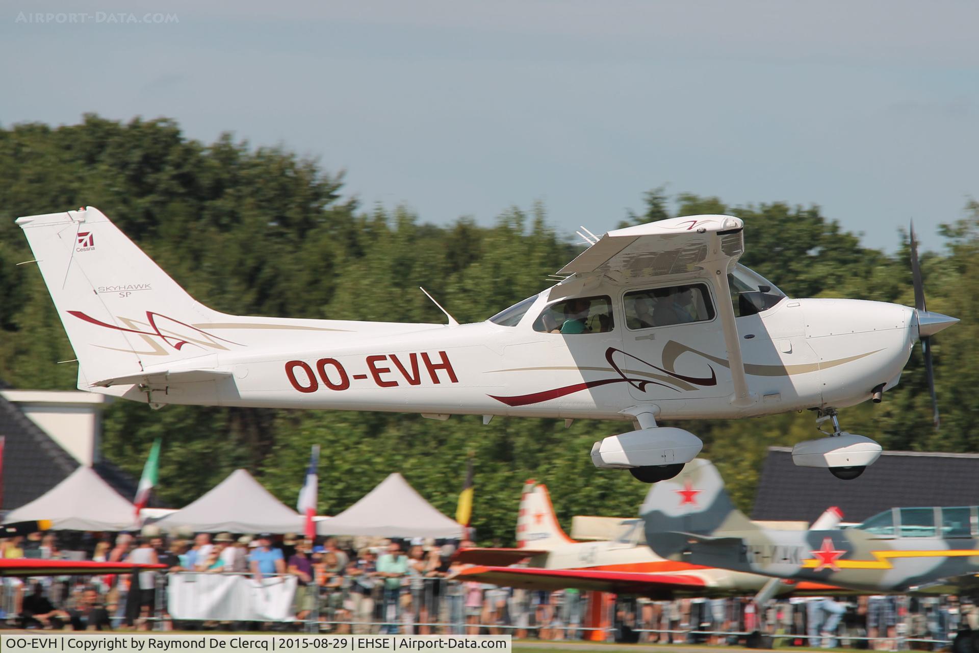 OO-EVH, 2008 Cessna 172S Skyhawk SP C/N 172S10755, Departing during airshow Seppe/Breda.