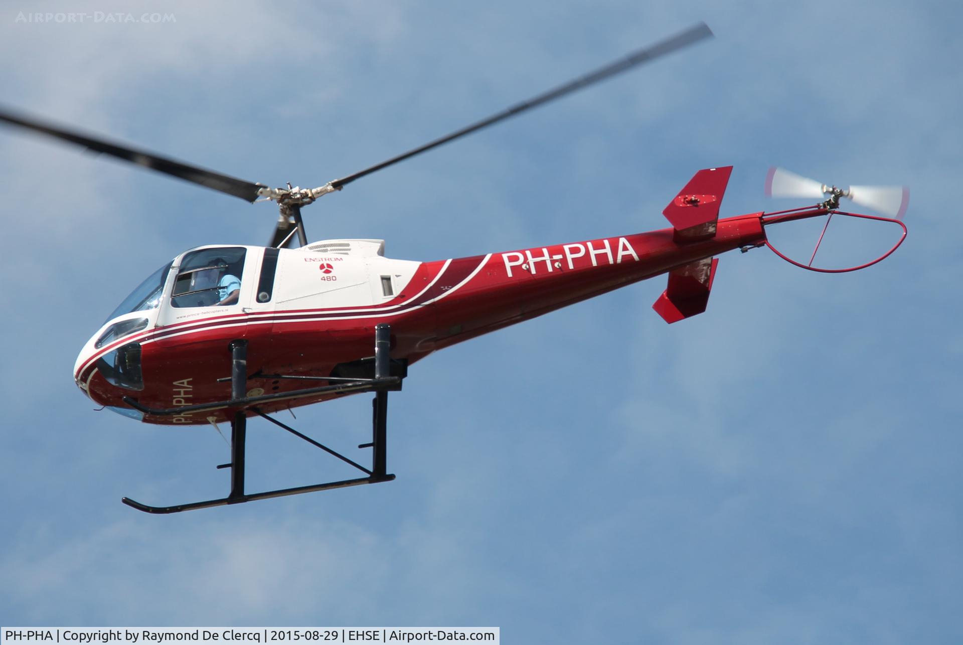 PH-PHA, 1996 Enstrom 480 C/N 5015, Seppe/Breda airport.