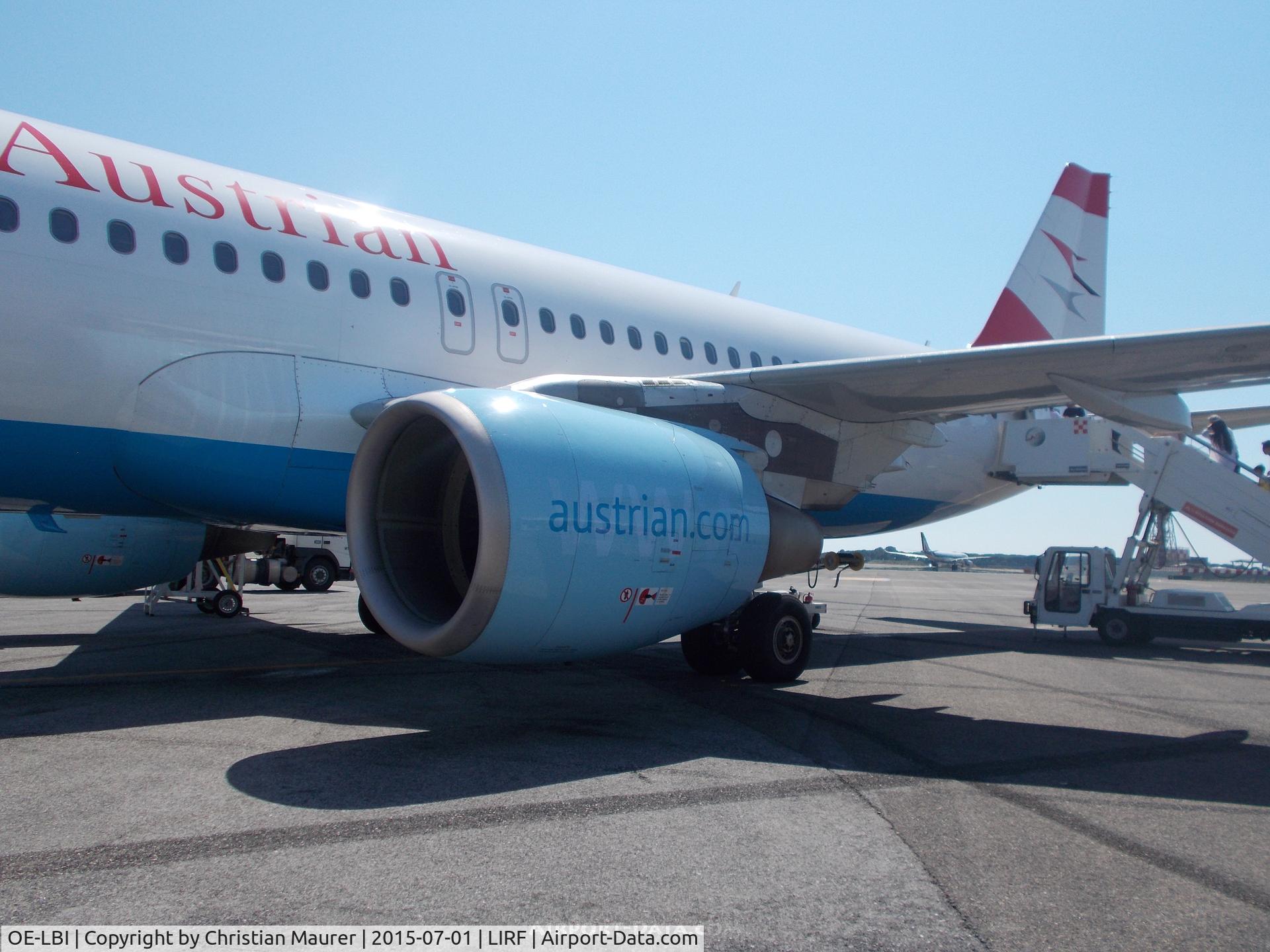 OE-LBI, 2003 Airbus A320-214 C/N 1937, Austrian Airlines A320-200 Wing Section