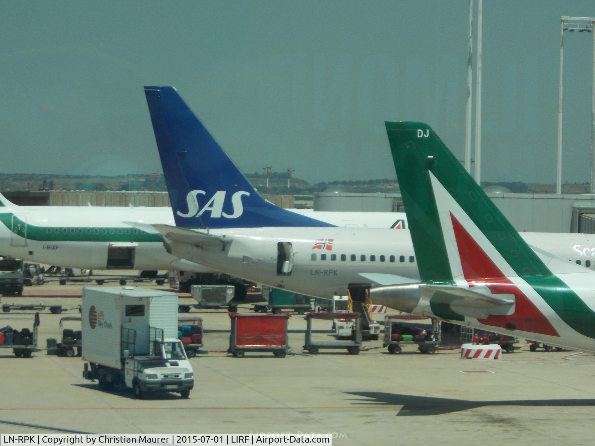 LN-RPK, 2000 Boeing 737-783 C/N 28317, SAS 737-700