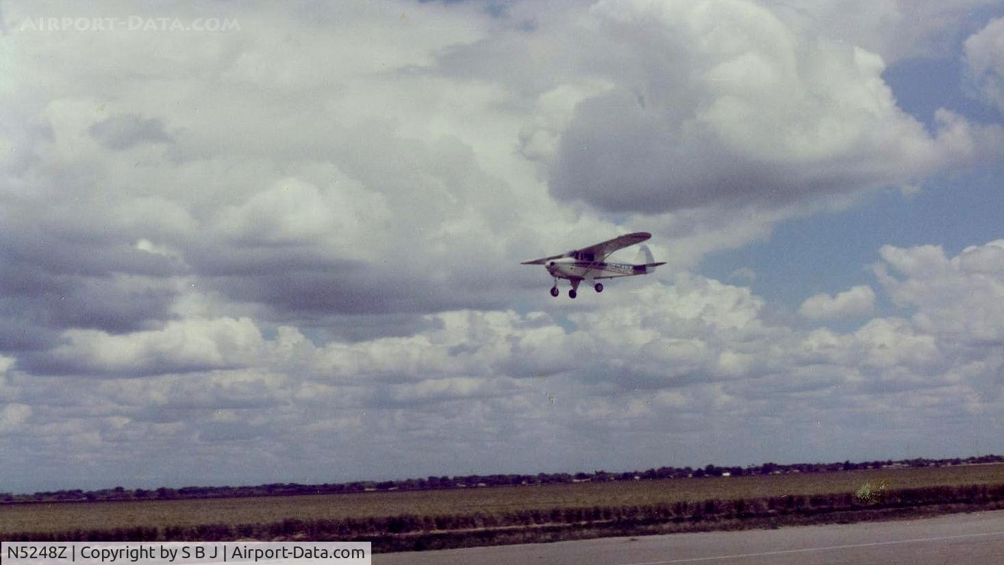 N5248Z, 1961 Piper PA-22-108 Colt C/N 22-8931, 48Z doing a fly by sometime around 1985-86.