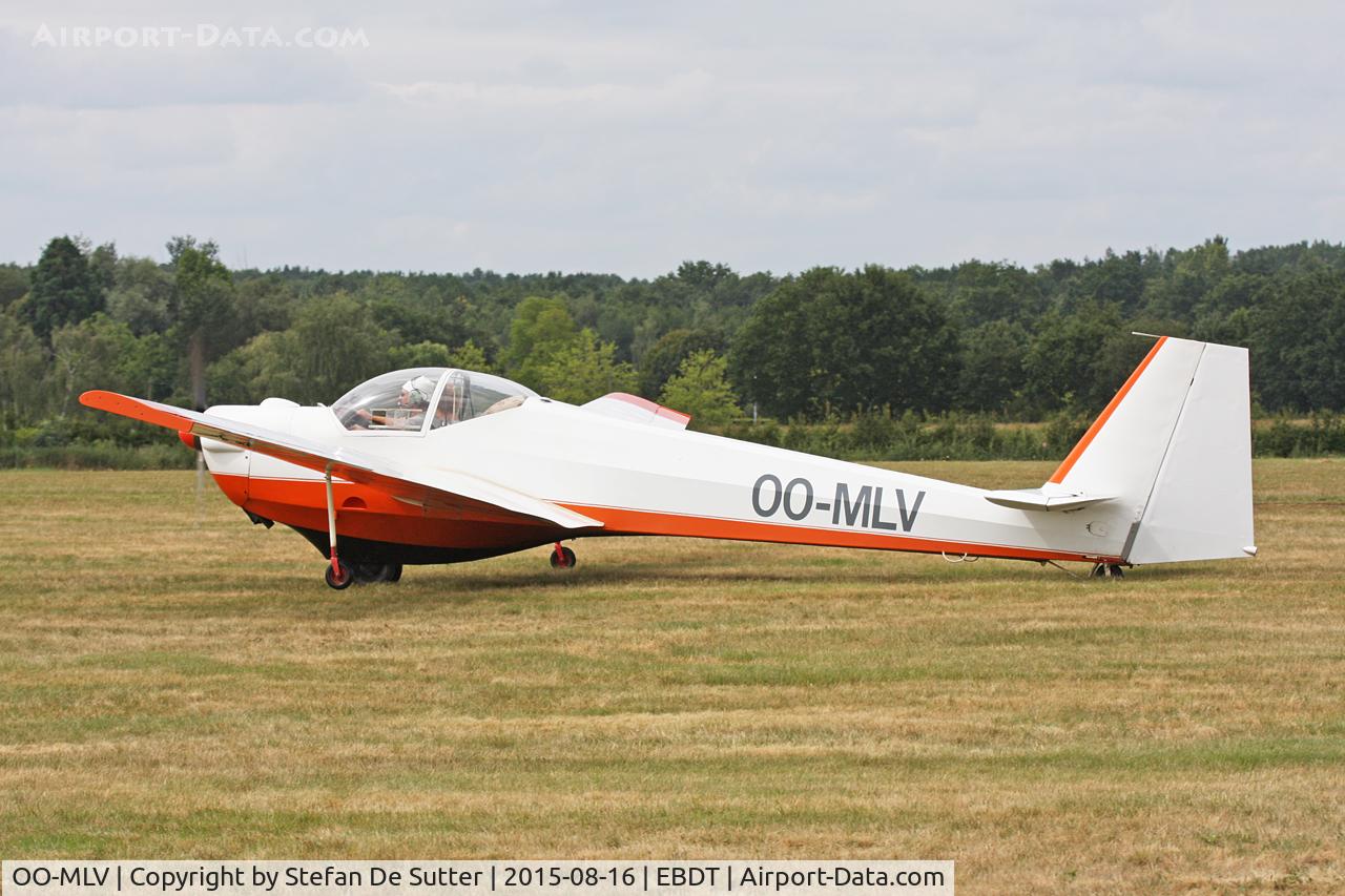 OO-MLV, Scheibe SF-25C Falke C/N 44281, Schaffen Old Timer Fly In 2015.