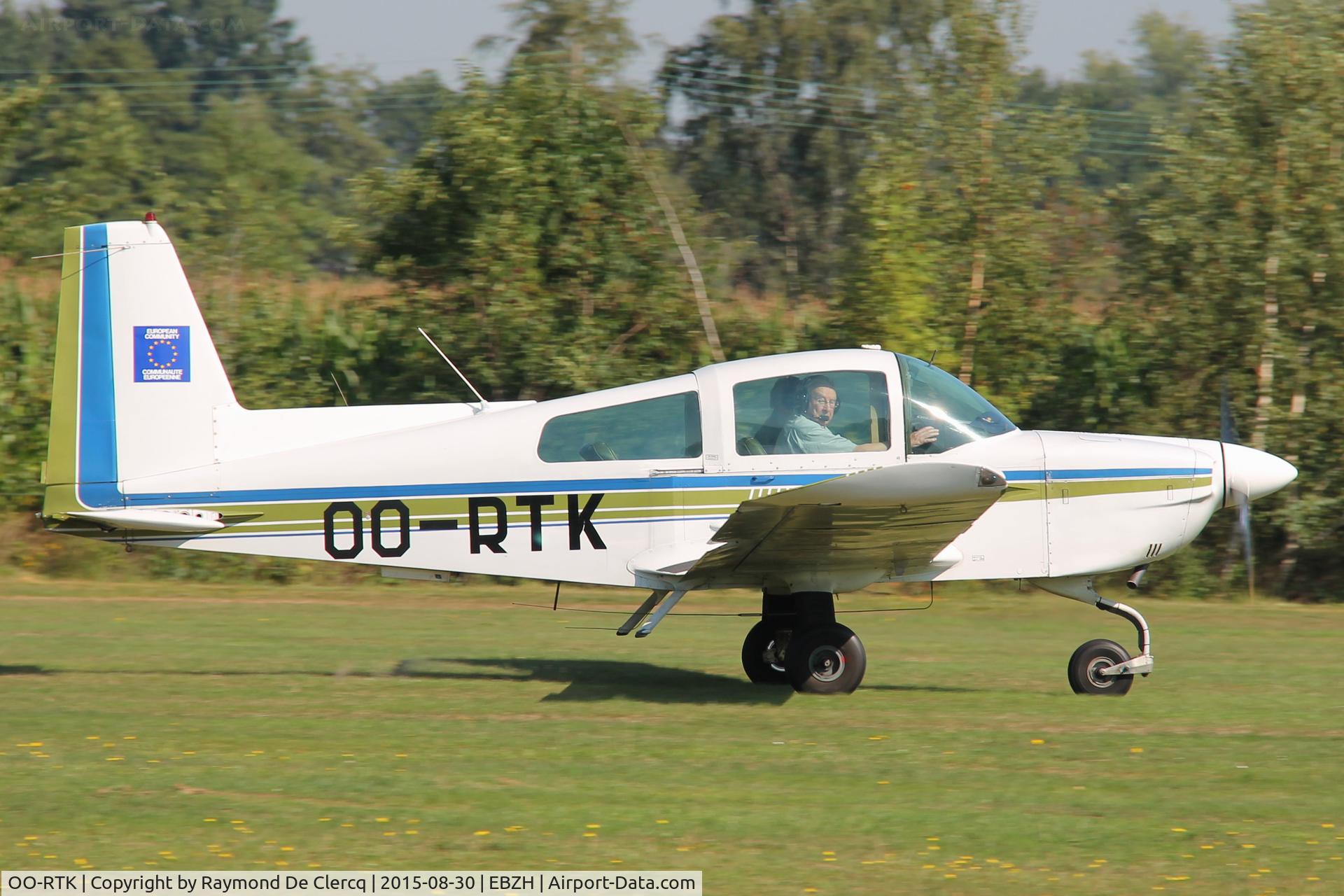 OO-RTK, Grumman American AA-5A Cheetah C/N AA51-0766, Taking off at Kiewit/Hasselt.