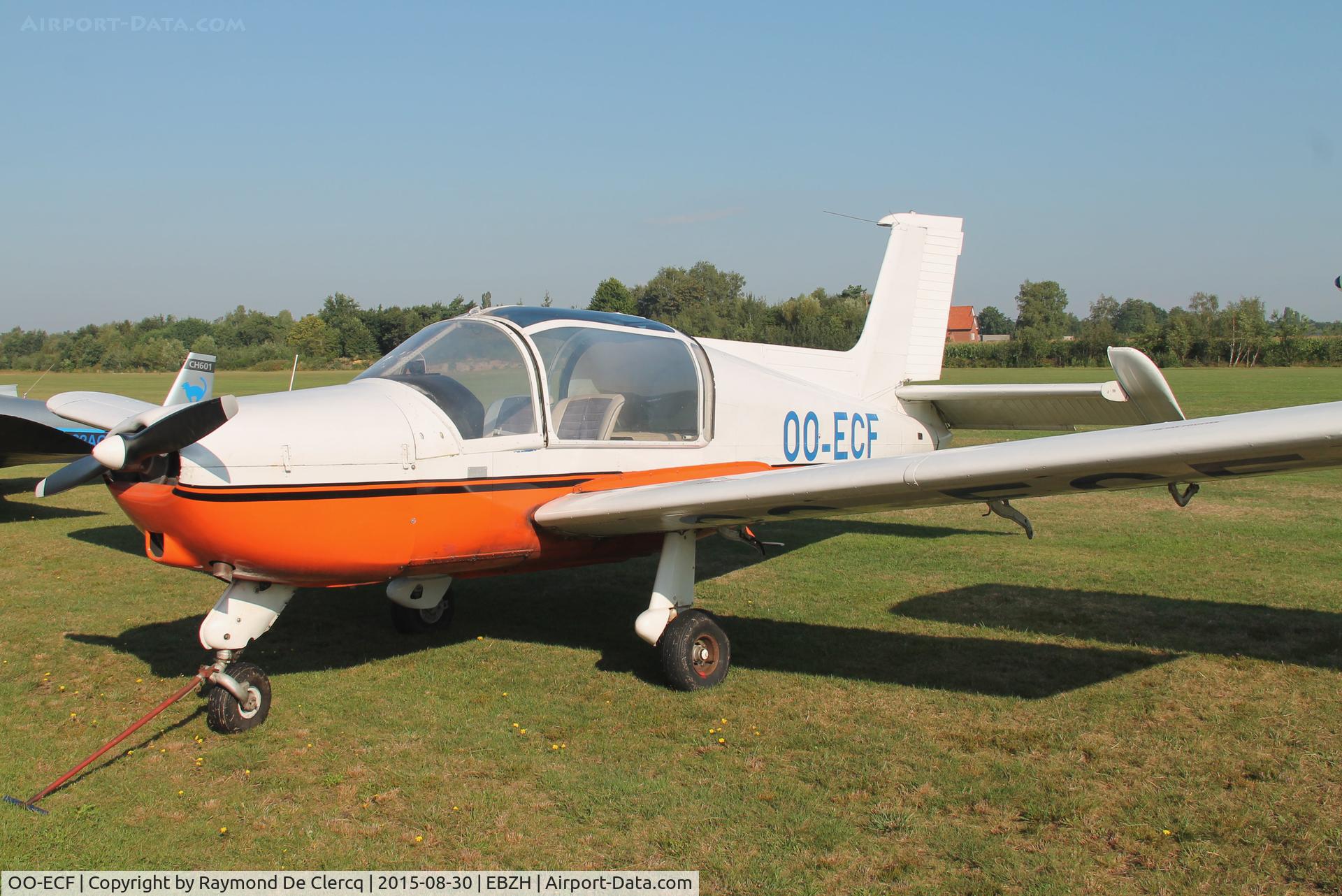 OO-ECF, Socata MS-883 Rallye 115 C/N 1549, During the open days at Kiewit.