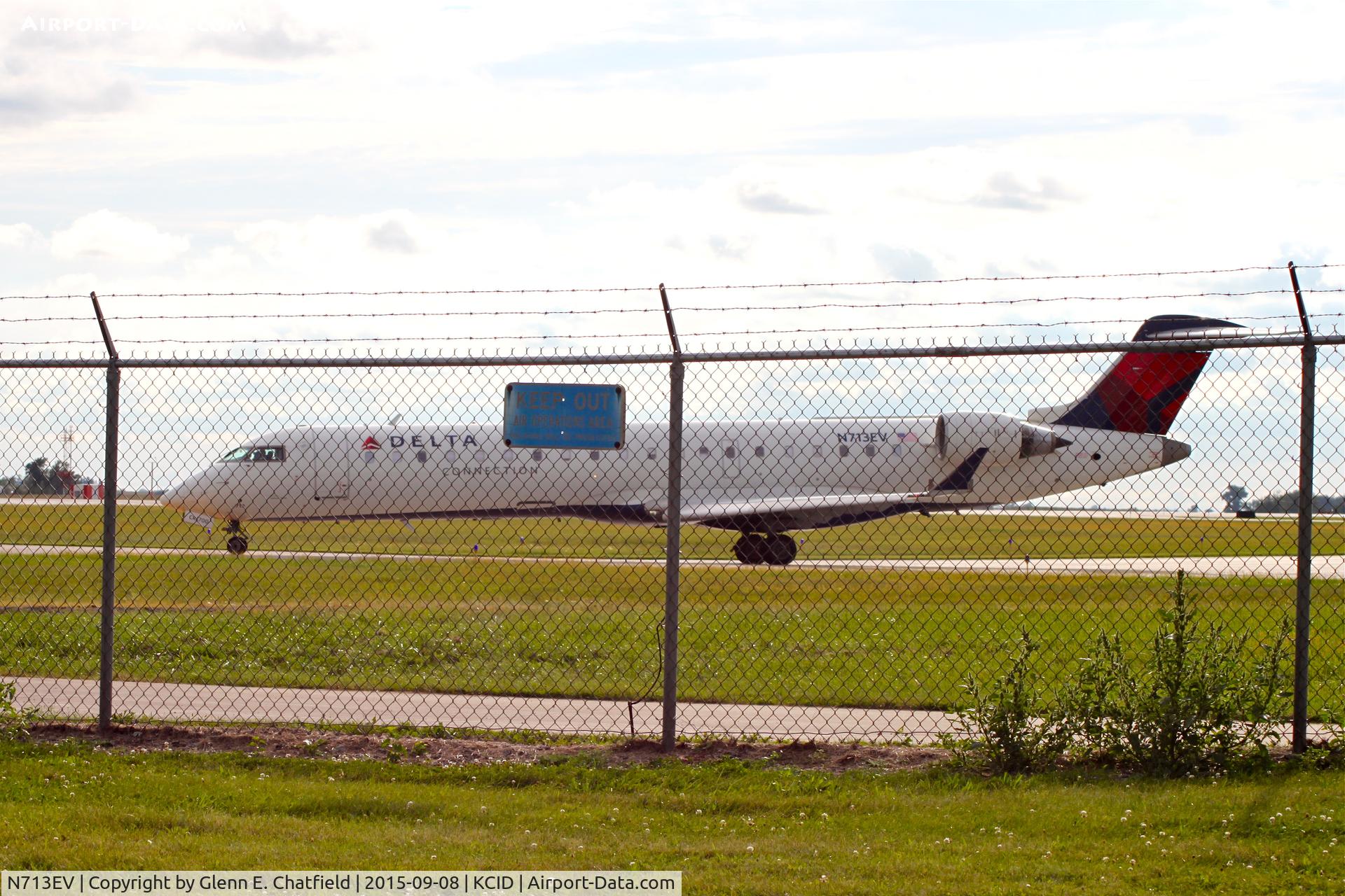 N713EV, 2003 Bombardier CRJ-701 (CL-600-2C10) Regional Jet C/N 10081, Ready for departure at Runway 27