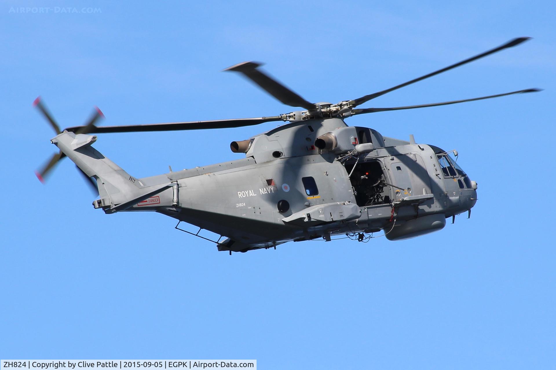 ZH824, 1998 AgustaWestland EH-101 Merlin HM.1 C/N 50021/RN04, Displaying in a joint RN/RM amphibious assault demonstration at Ayr seafront during the Scottish Airshow 2015 co-located at the nearby Prestwick EGPK