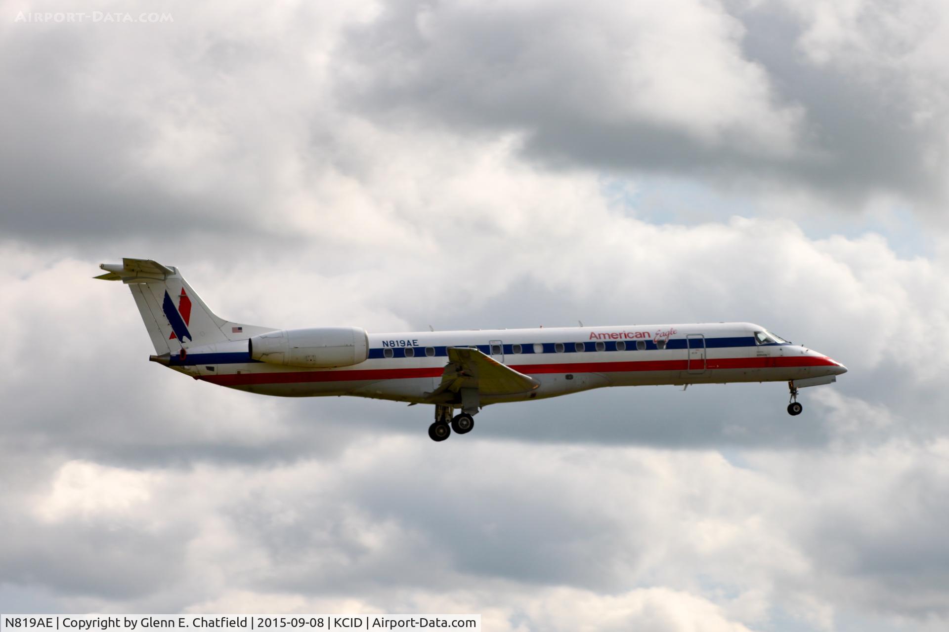 N819AE, 2002 Embraer ERJ-140LR (EMB-135KL) C/N 145566, Final approach Runway 27
