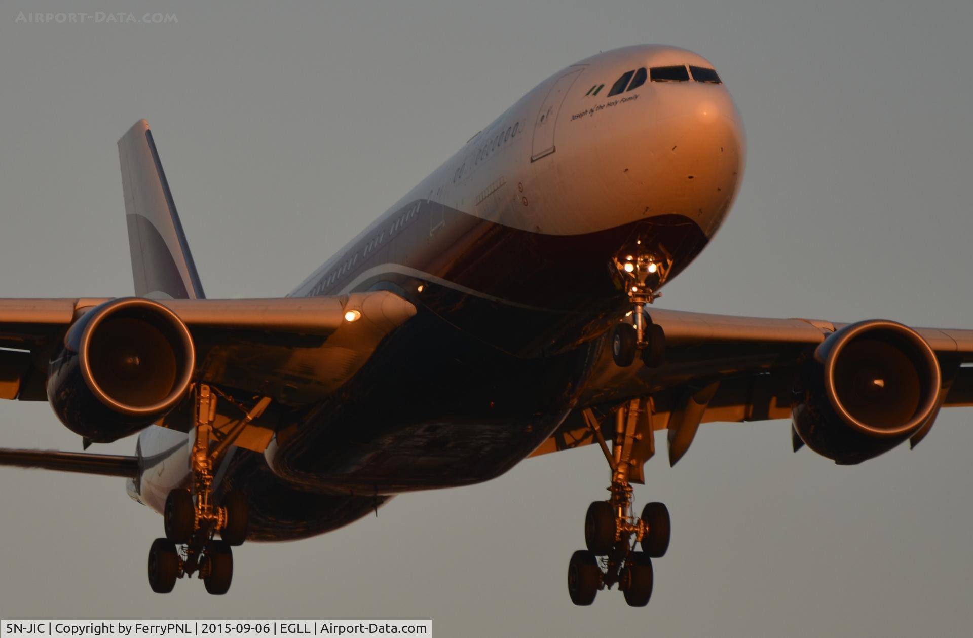 5N-JIC, 2008 Airbus A330-223 C/N 891, Arik A332 arriving at sunset at LHR
