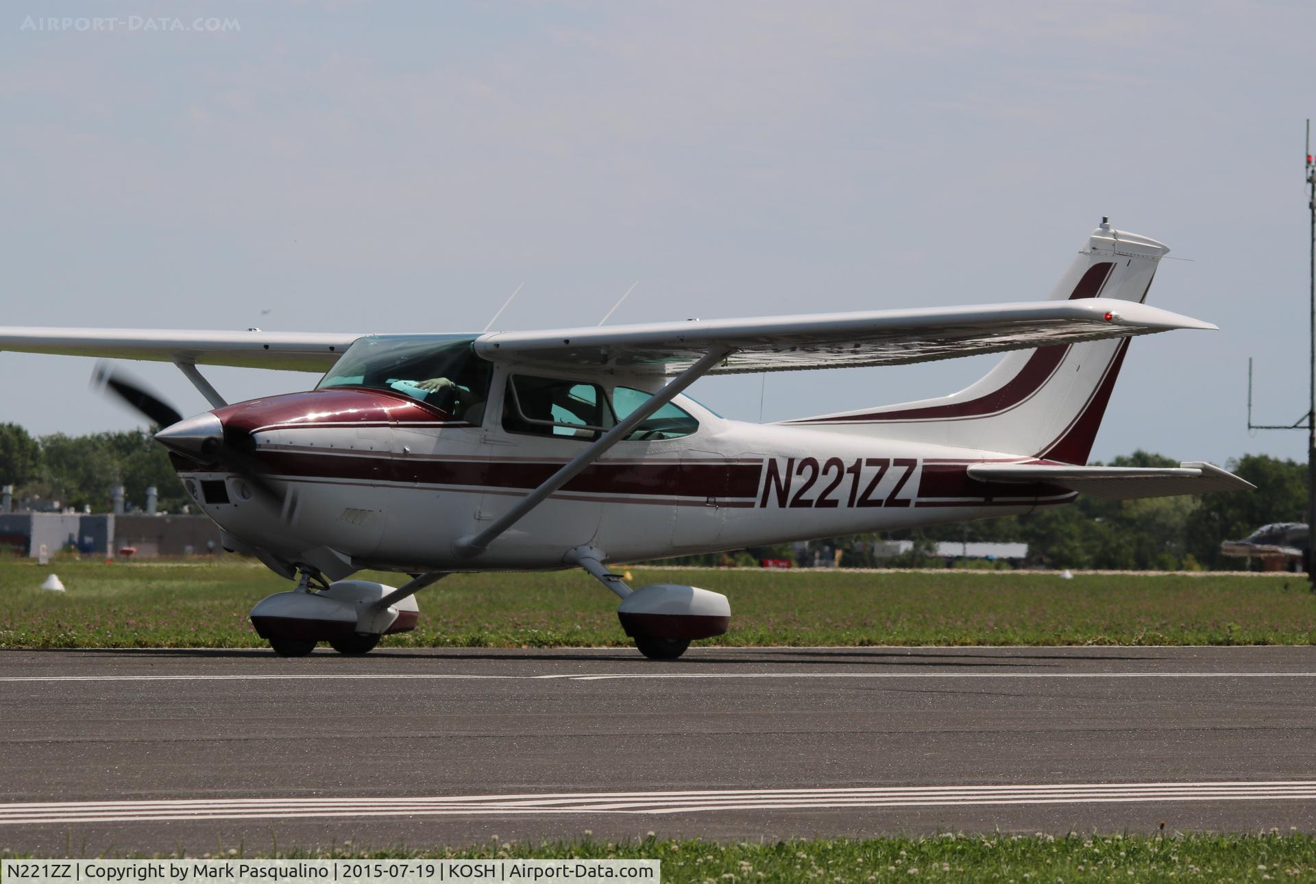 N221ZZ, 1975 Cessna 182P Skylane C/N 18264074, Cessna 182P