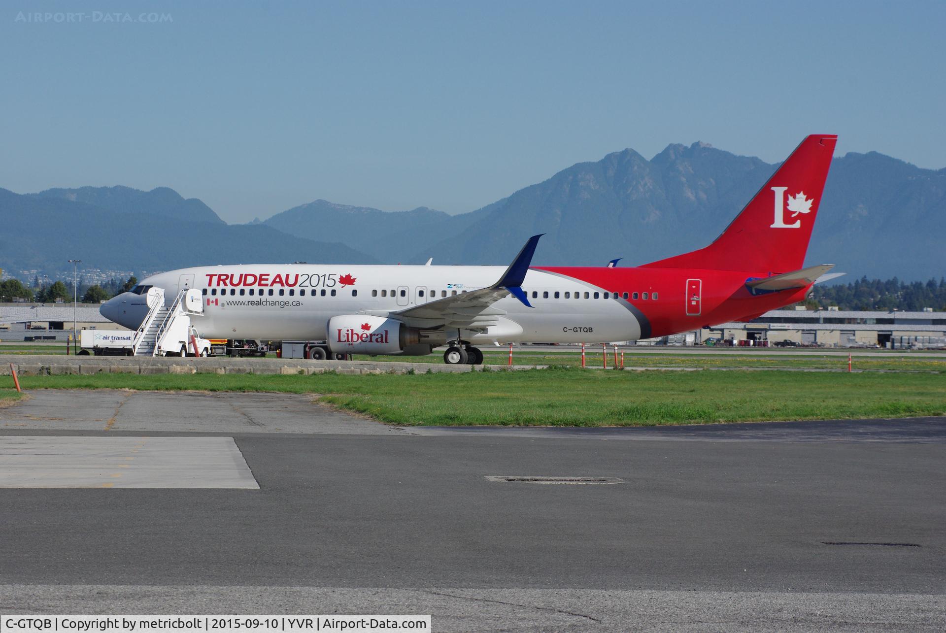 C-GTQB, 2006 Boeing 737-8Q8 C/N 30696, Justin Trudeau's election campaign airplane.