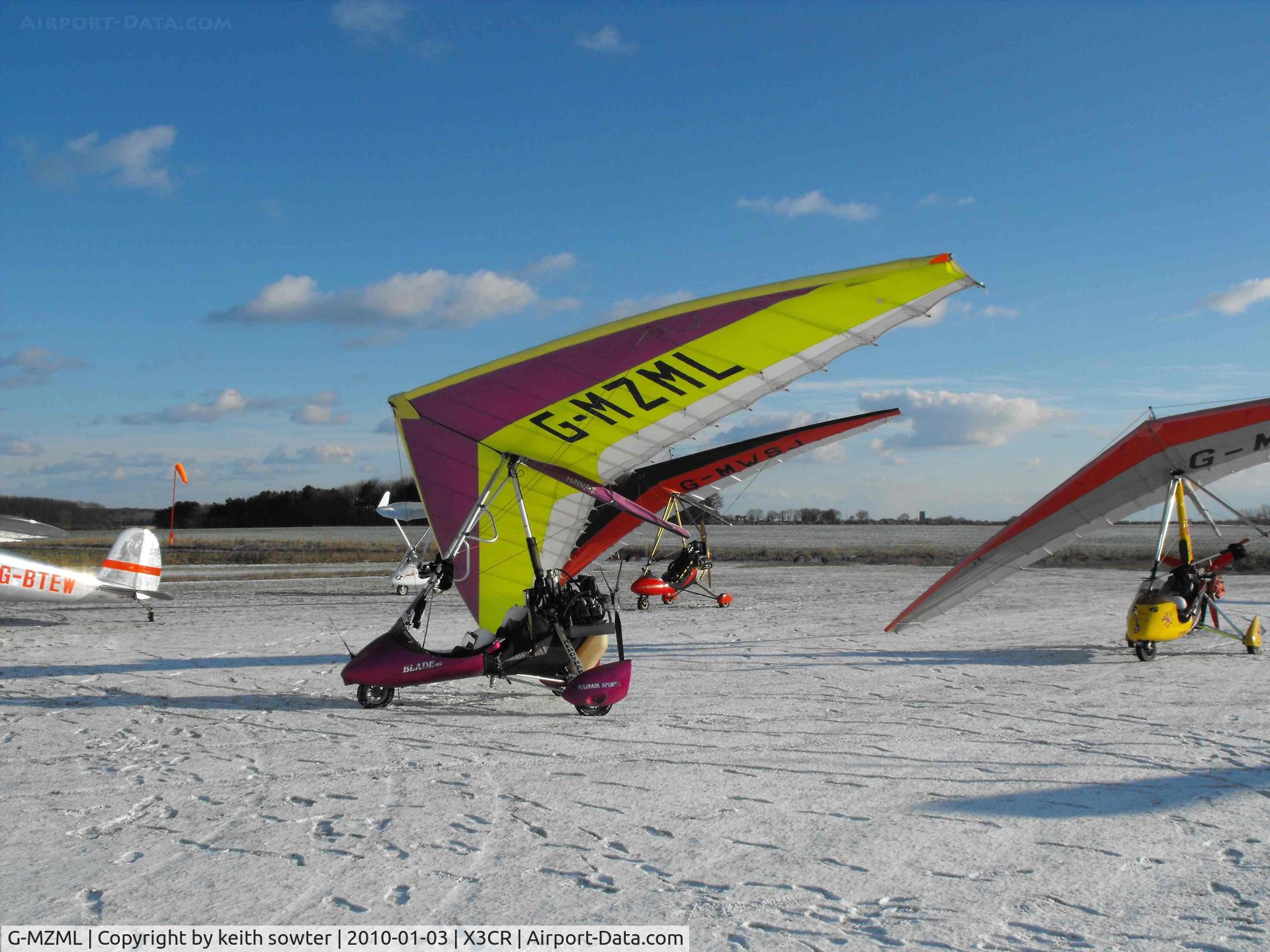 G-MZML, 1998 Mainair Blade 912 C/N 1158-0698-7-W961, Snowy Scene