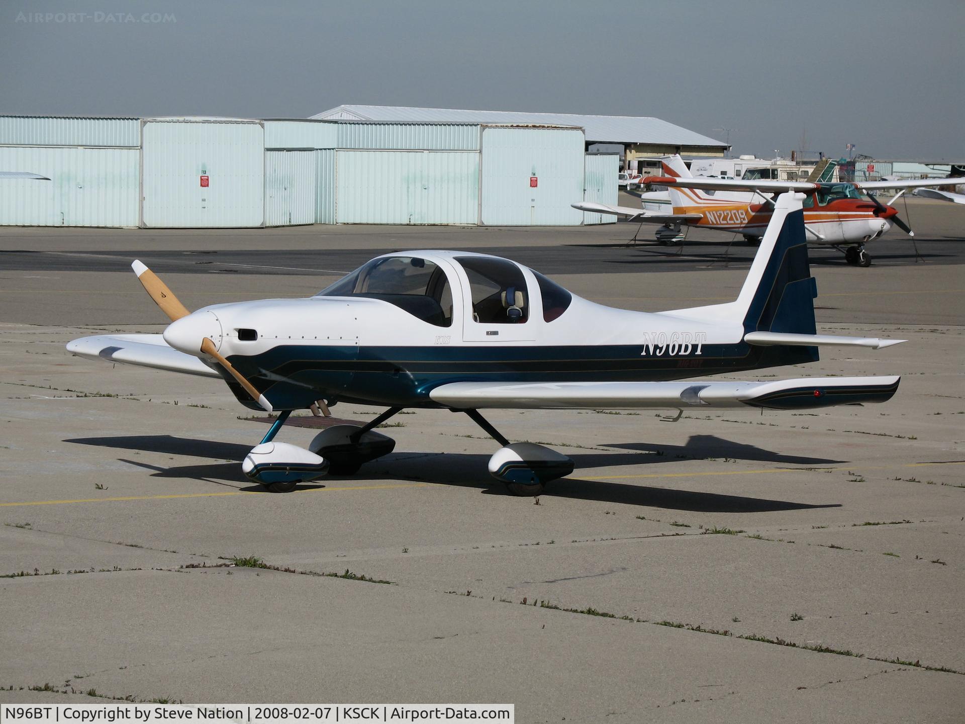 N96BT, 1996 Tri-R Kis TR-1 C/N 052, Locally-based 1996 KIS TR1 homebuilt visiting KLVK (Livermore Municipal Airport, CA)