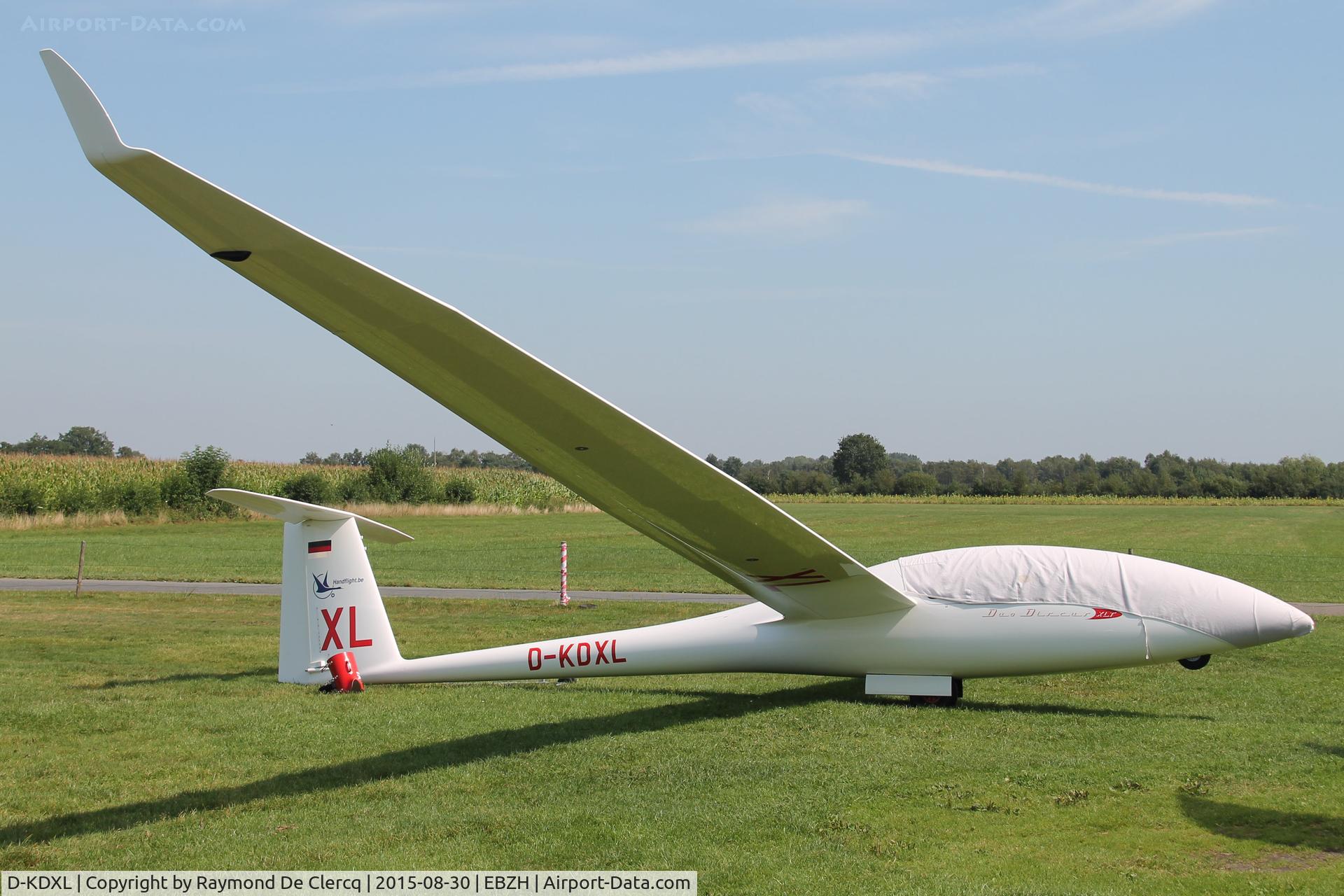 D-KDXL, Schempp-Hirth Duo Discus (XL)T C/N 234, Open days at Kiewit/Hasselt.