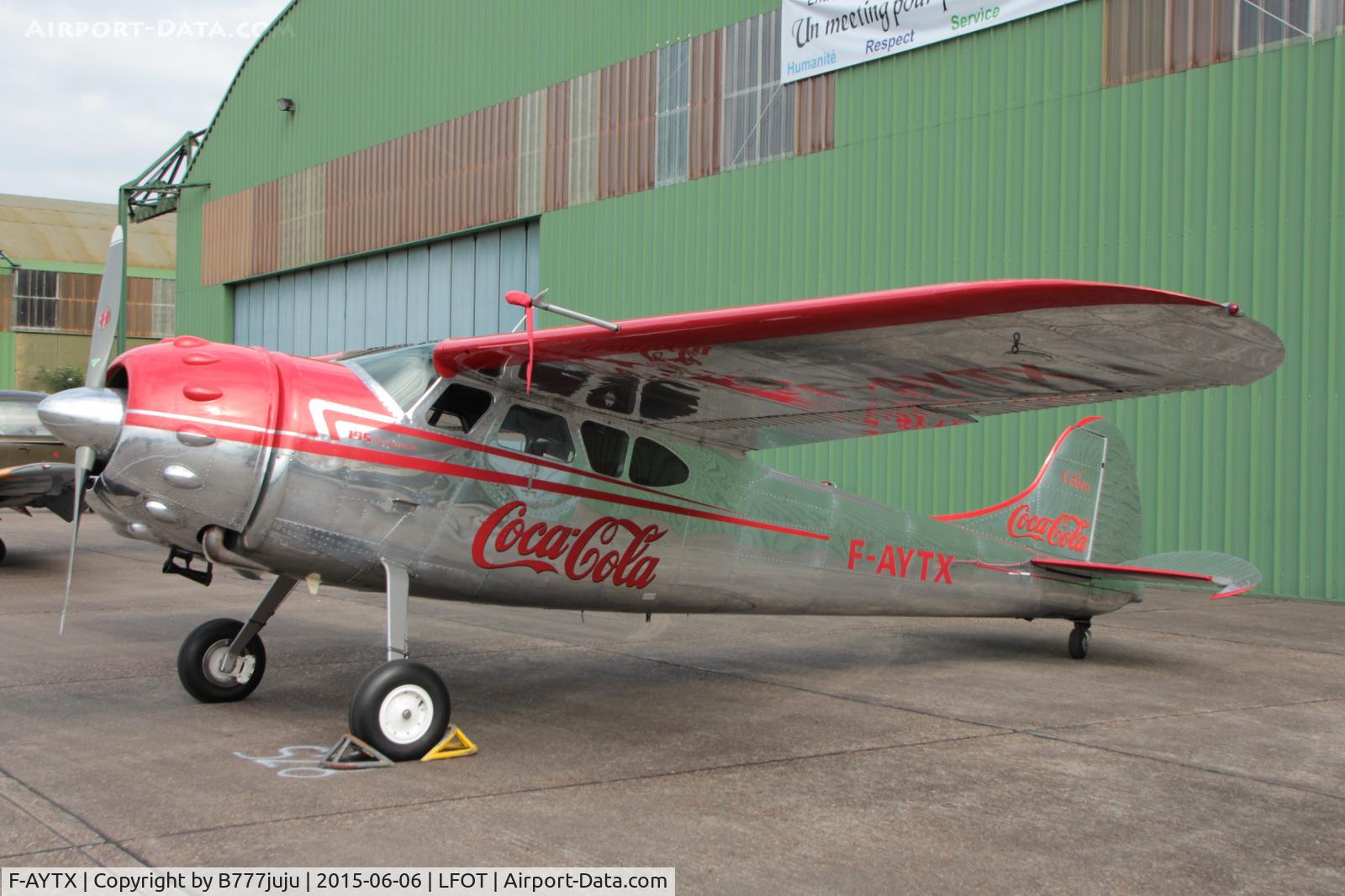 F-AYTX, 1950 Cessna 195 C/N 7496, at Tours