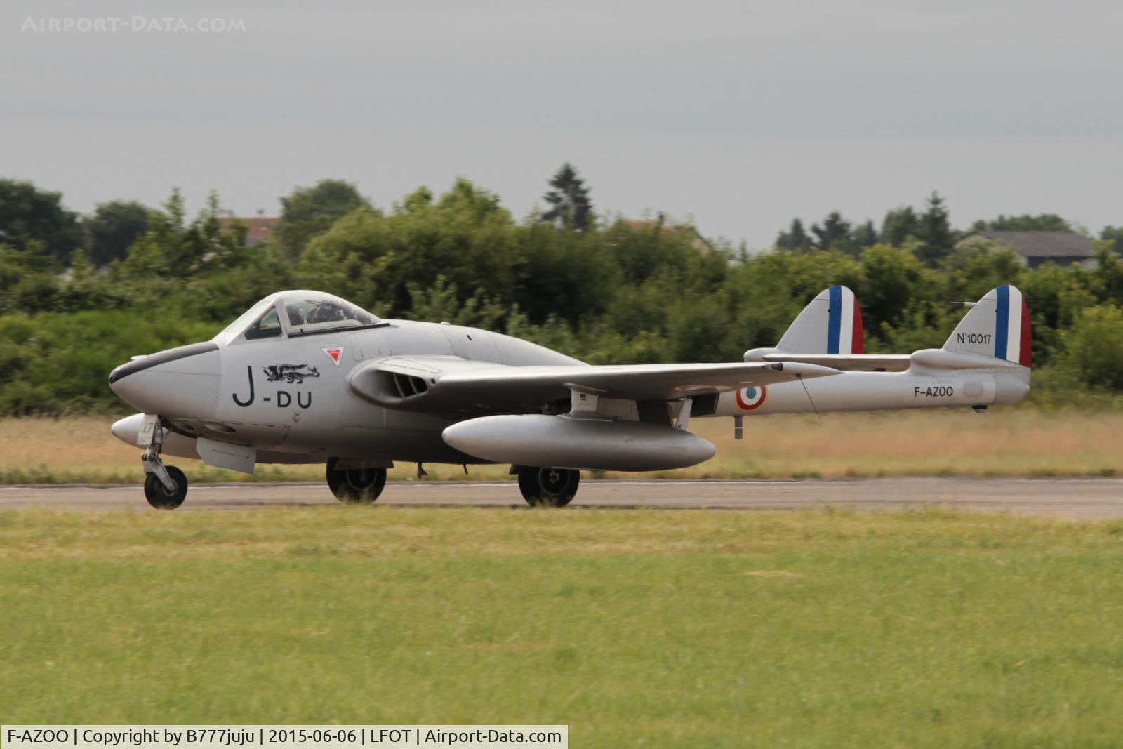 F-AZOO, De Havilland (FFA) Vampire FB.6 (DH-100) C/N 636, at Tours