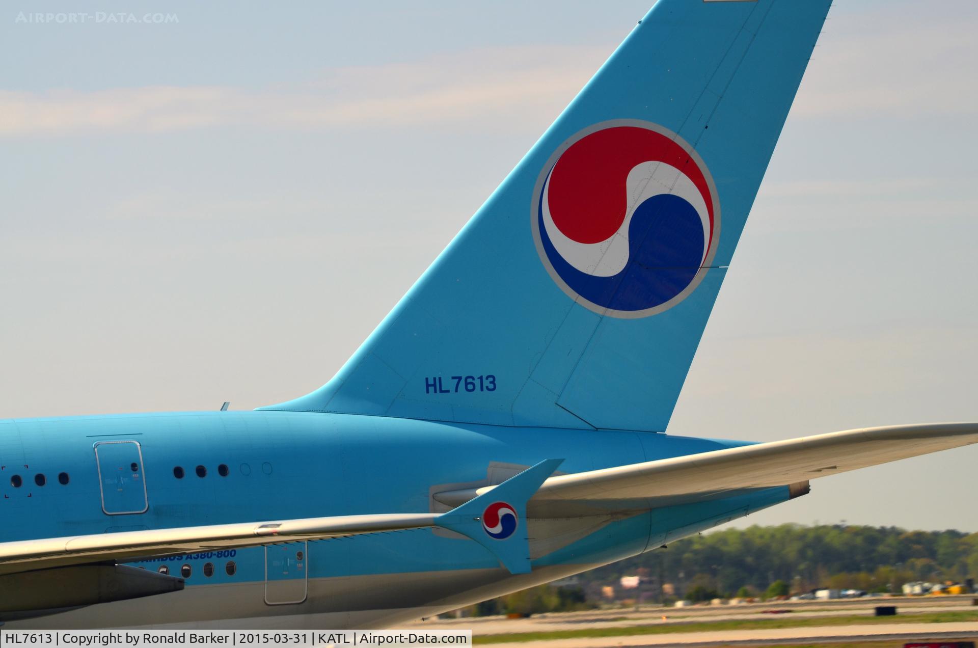 HL7613, 2010 Airbus A380-861 C/N 059, Taxi to park Atlanta