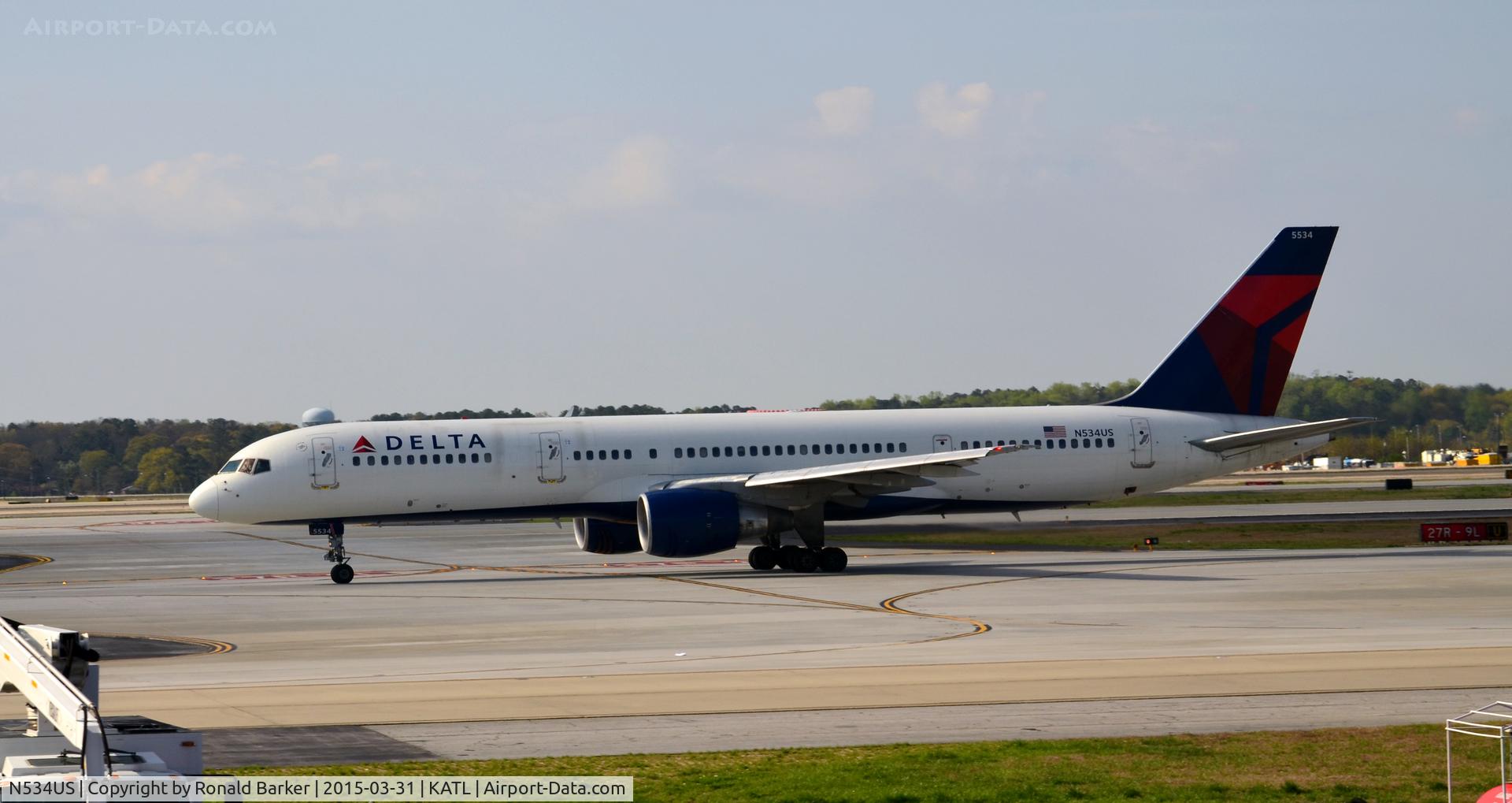 N534US, 1988 Boeing 757-251 C/N 24265, Taxi Atlanta