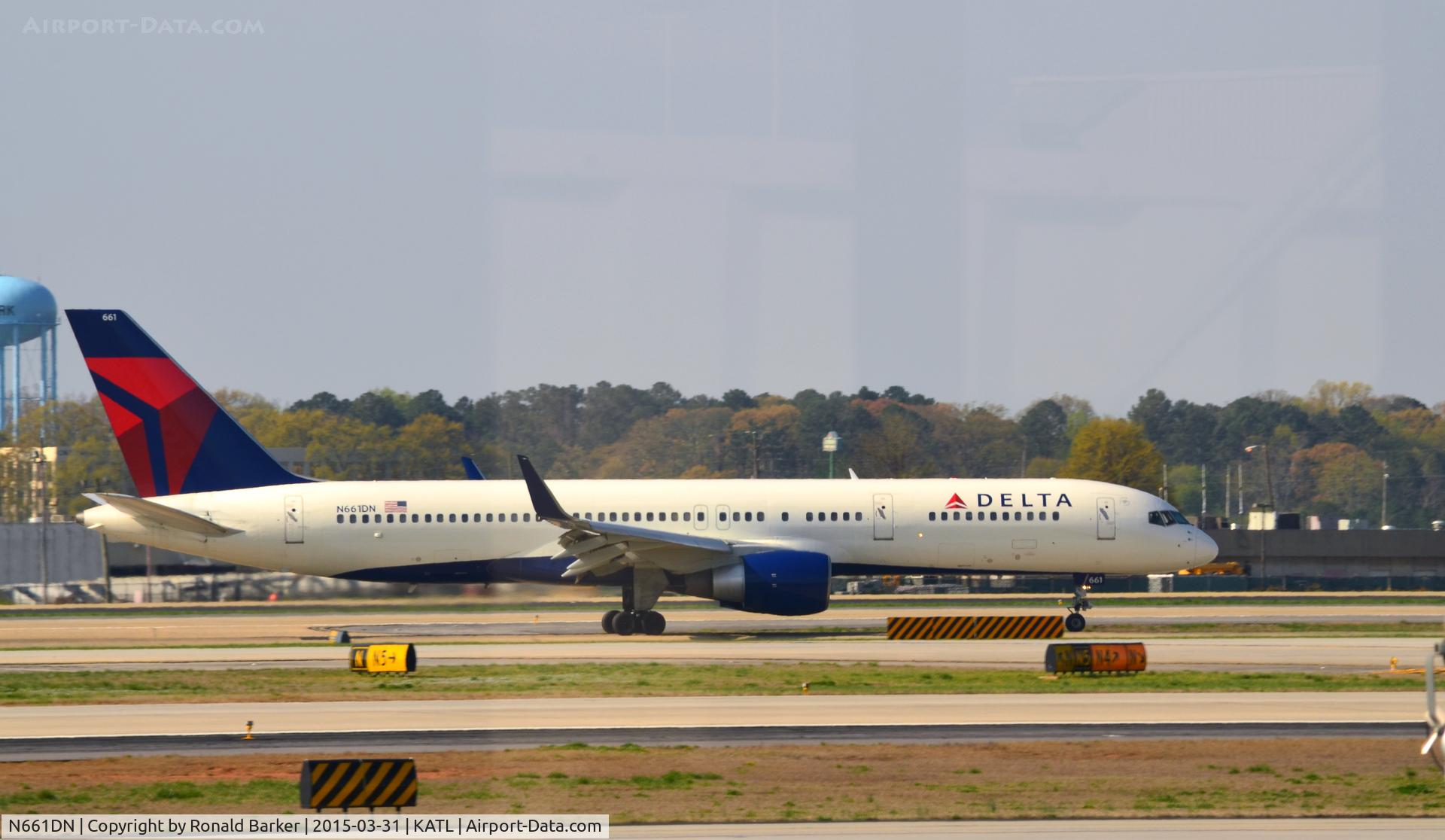 N661DN, 1990 Boeing 757-232 C/N 24972, Landing Atlanta