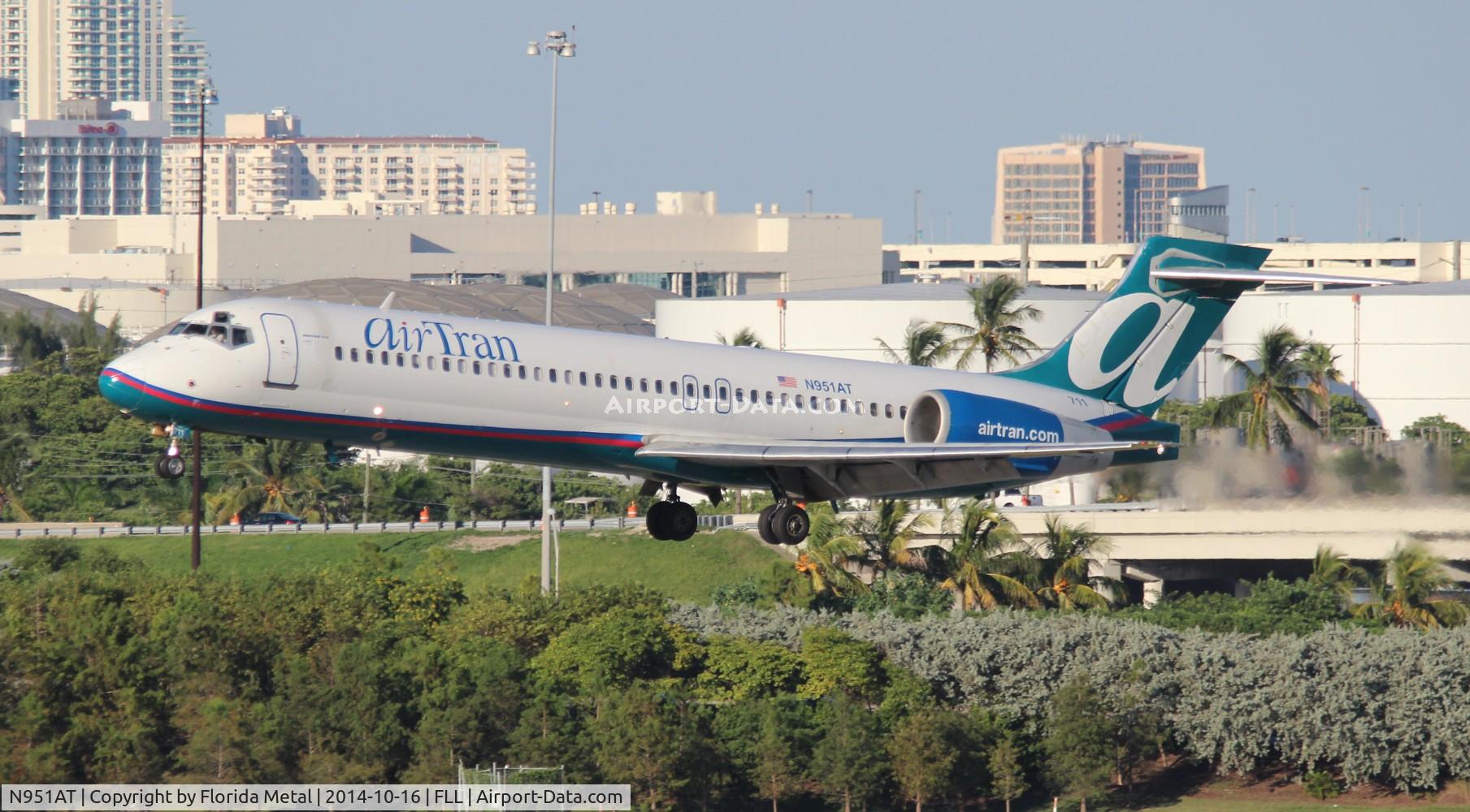 N951AT, 2000 Boeing 717-200 C/N 55013, Air Tran