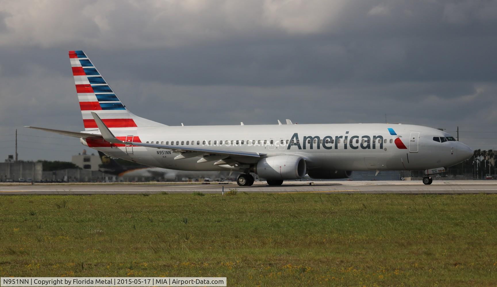 N951NN, 2014 Boeing 737-823 C/N 33327, American