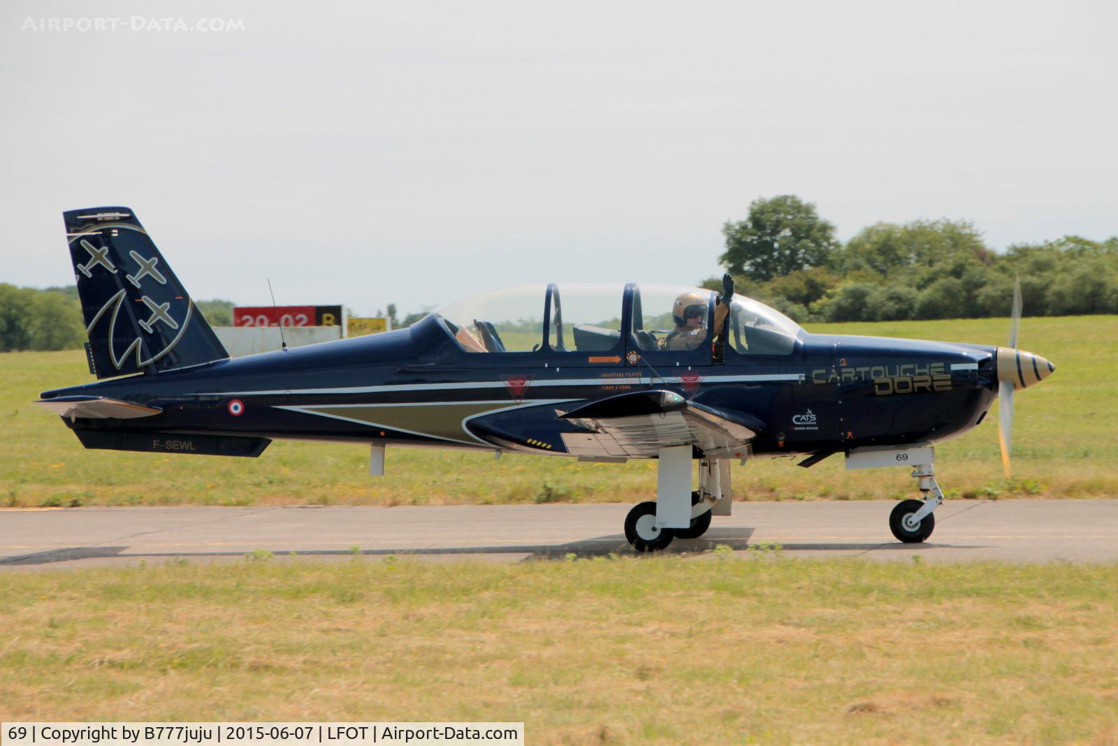 69, Socata TB-30 Epsilon C/N 69, at Tours