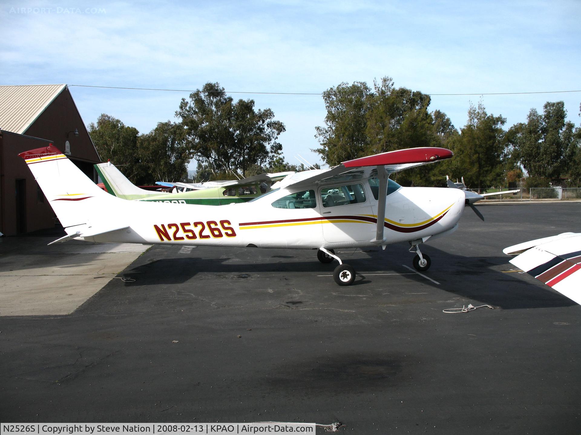 N2526S, 1979 Cessna TR182 Turbo Skylane RG C/N R18201347, Locally-based Cessna TR182 @ Palo Alto Airport, CA