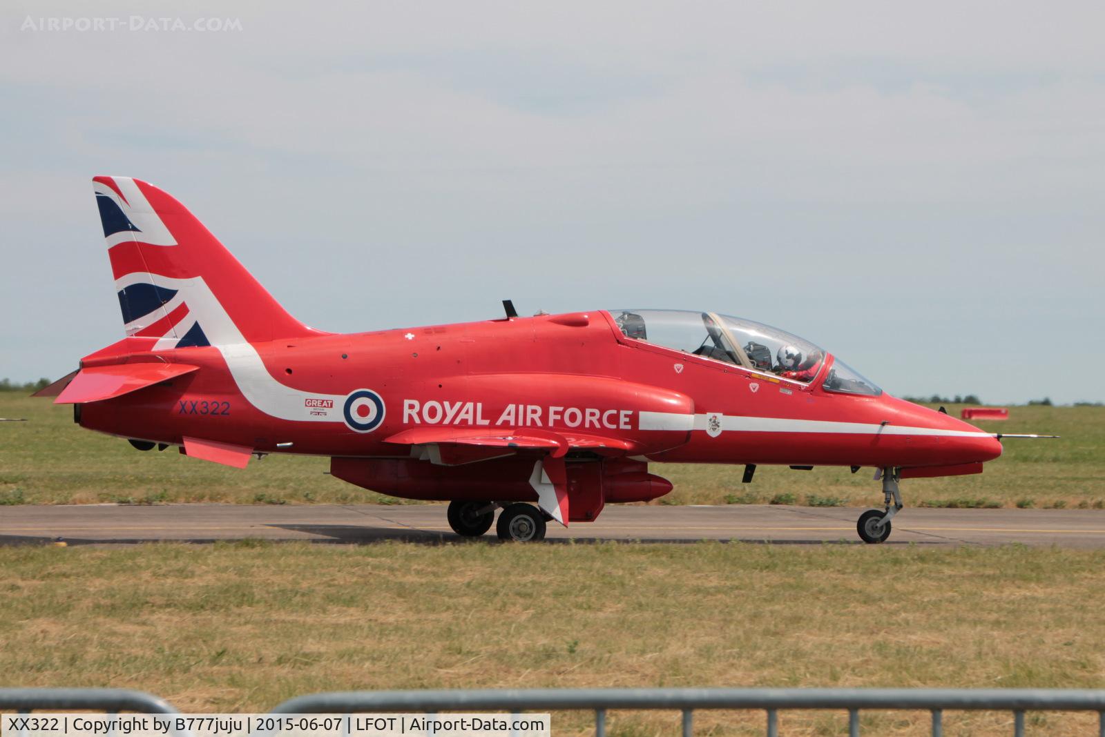 XX322, 1980 Hawker Siddeley Hawk T.1A C/N 165/312147, at Tours