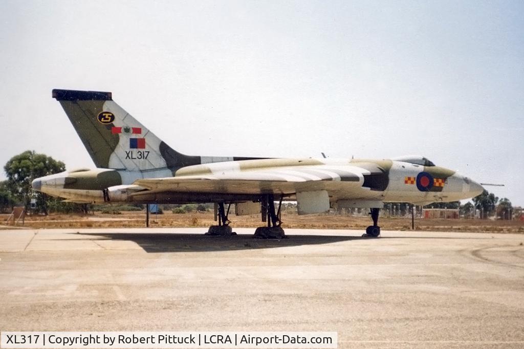 XL317, 1962 Avro Vulcan B.2 C/N Set 26, Scrapped 4 years later