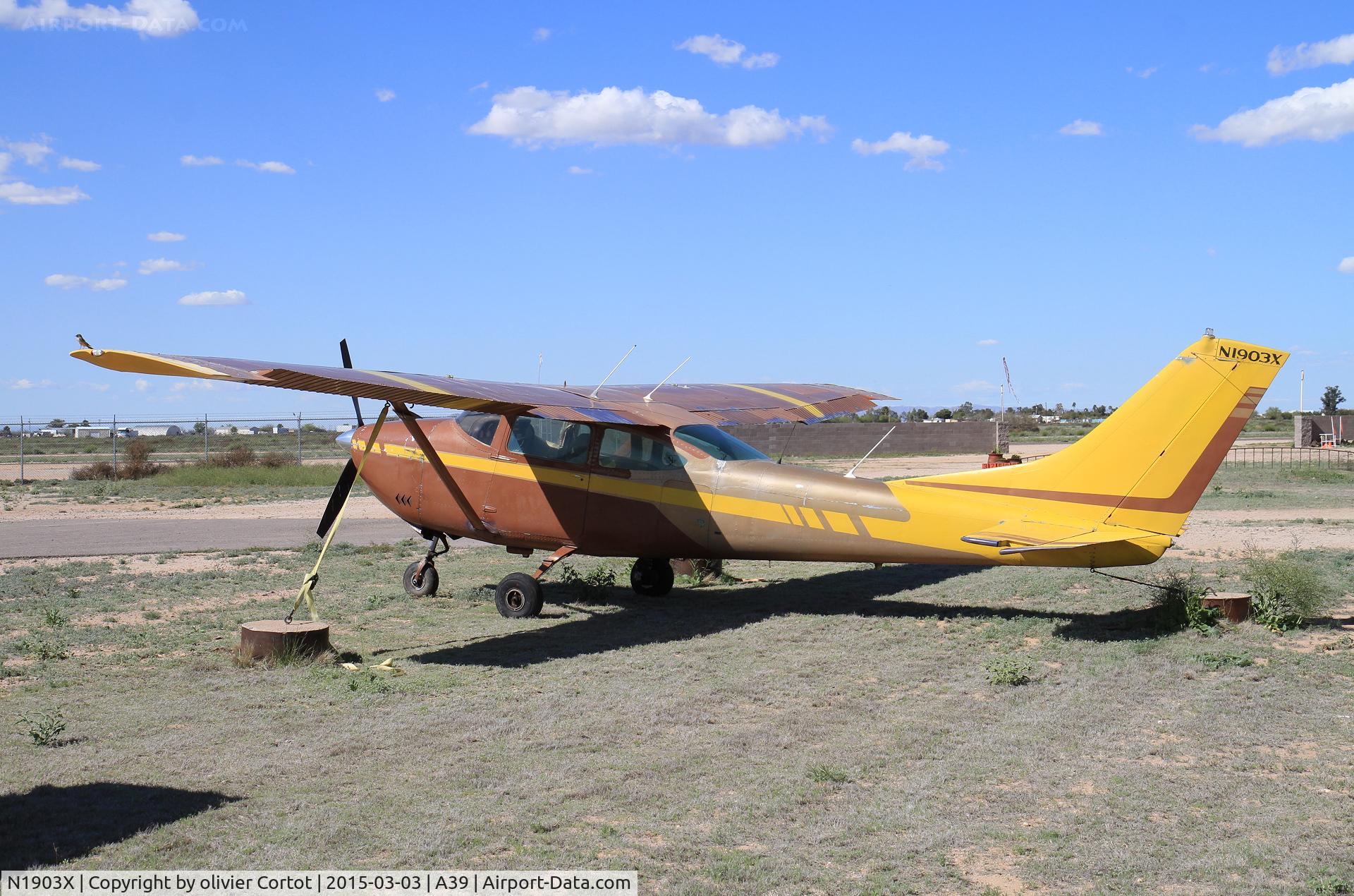 N1903X, 1965 Cessna 182H Skylane C/N 18256003, In Arizona