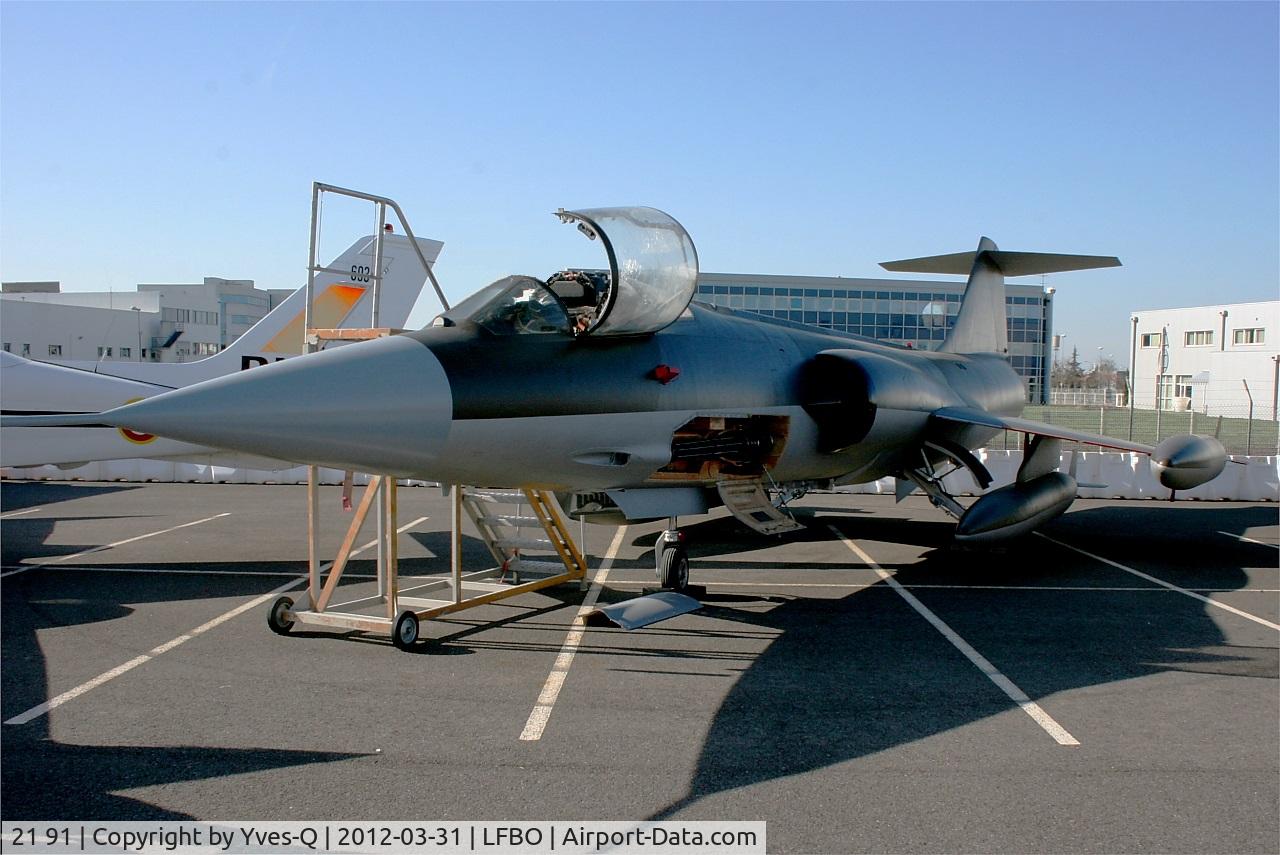 21 91, Lockheed F-104G Starfighter C/N 683-7060, Lockheed F-104G Starfighter, Preserved at Les Ailes Anciennes Museum, Toulouse-Blagnac